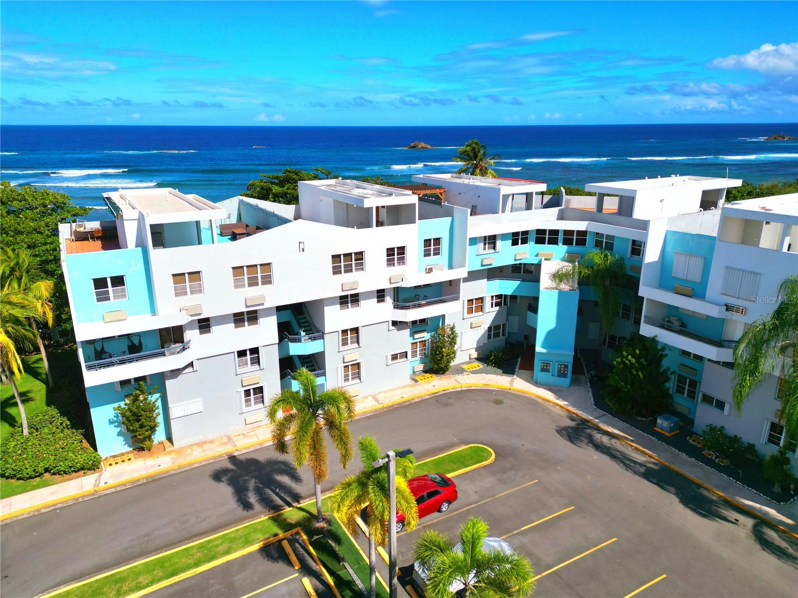 COND. CHALETS DE LA PLAYA - Residential