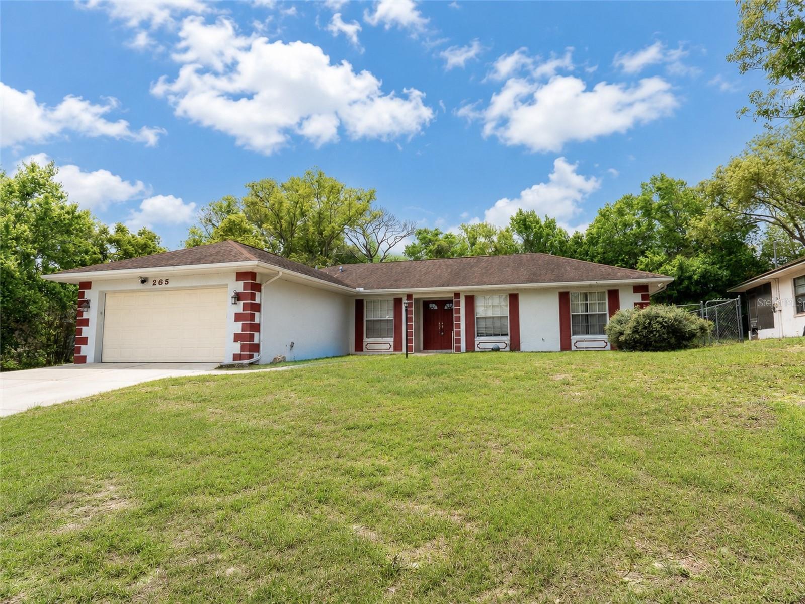 SPRING HILL UNIT 4 BLK 176 LOT 20 - Residential