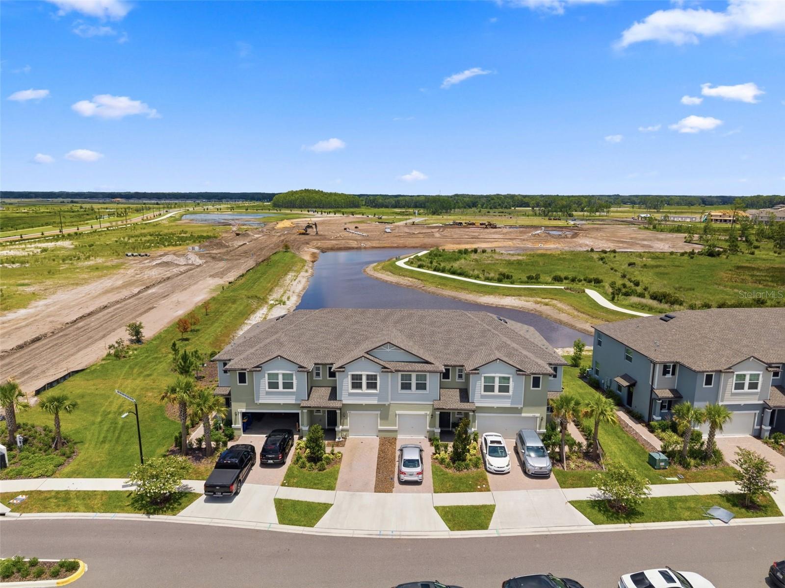 CONNERTON VILLAGE 3 TWNHMS - Residential