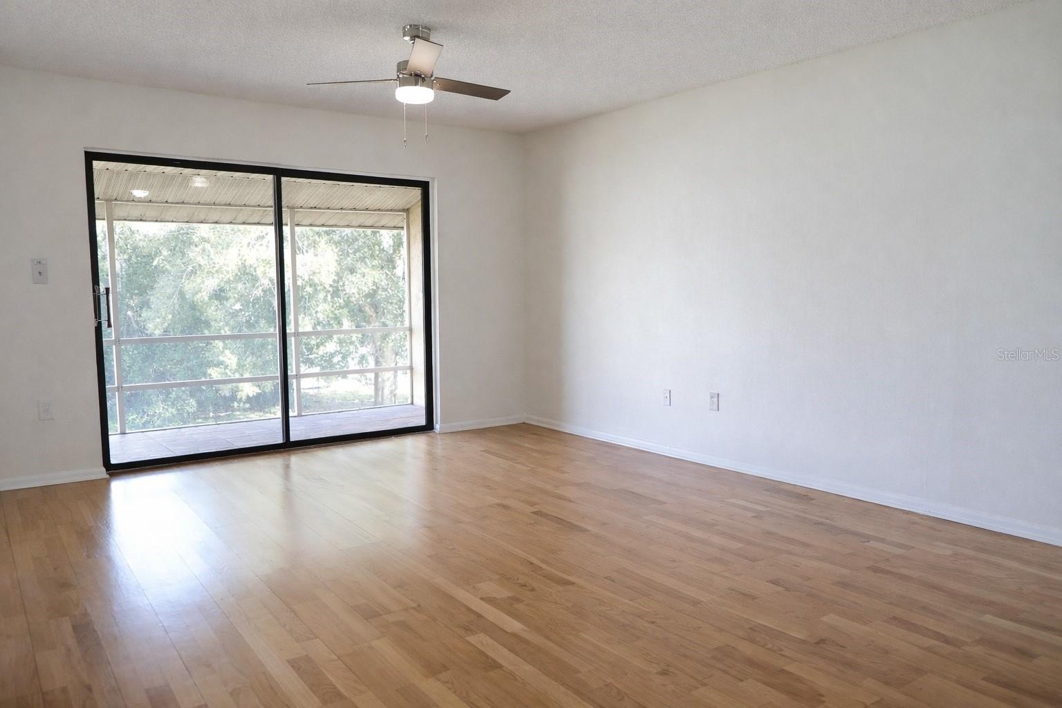 LAKE WALES VILLAGE CONDO - Residential