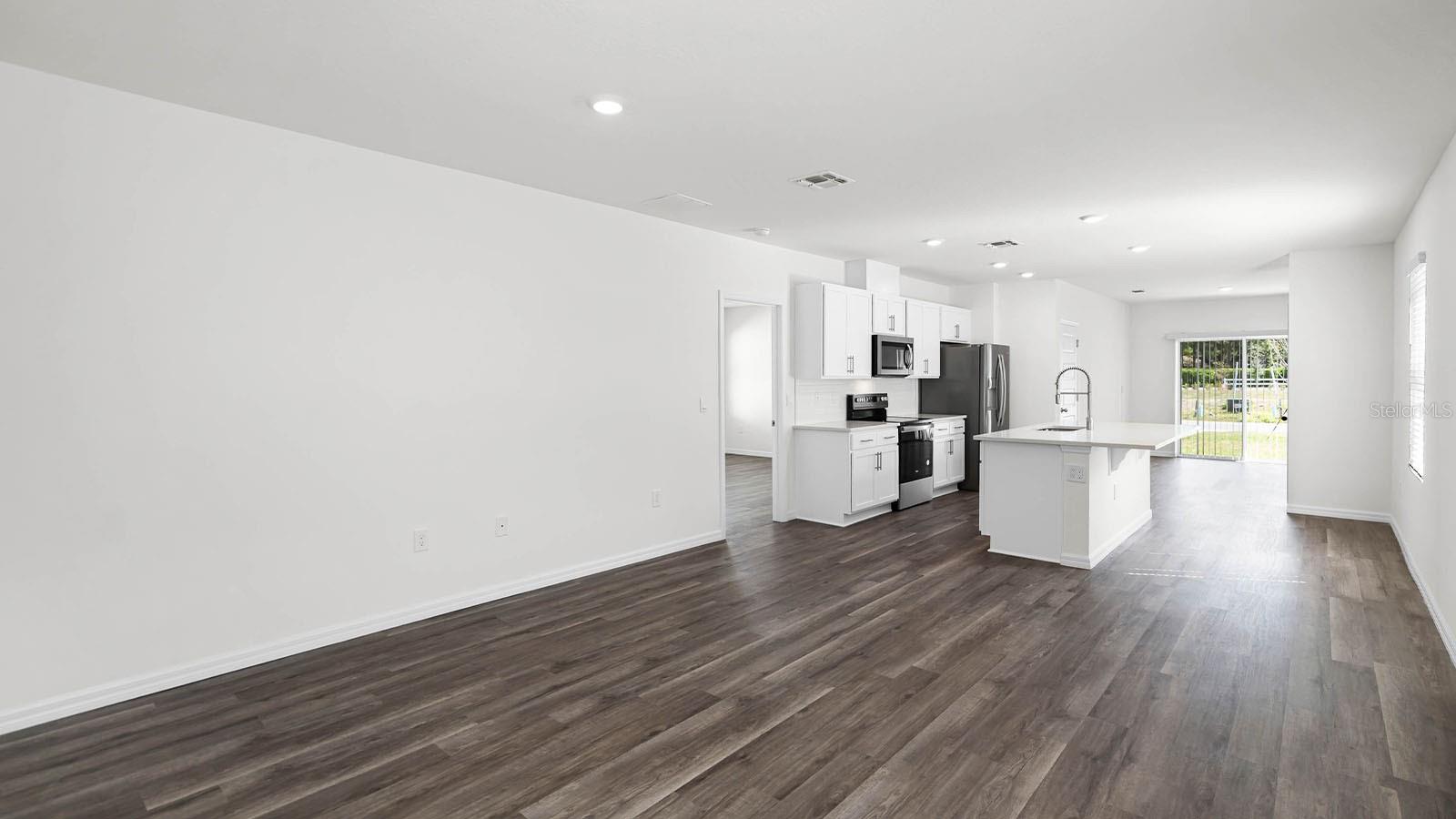 HARMONY ON LAKE ELOISE PHASE 2 - Residential