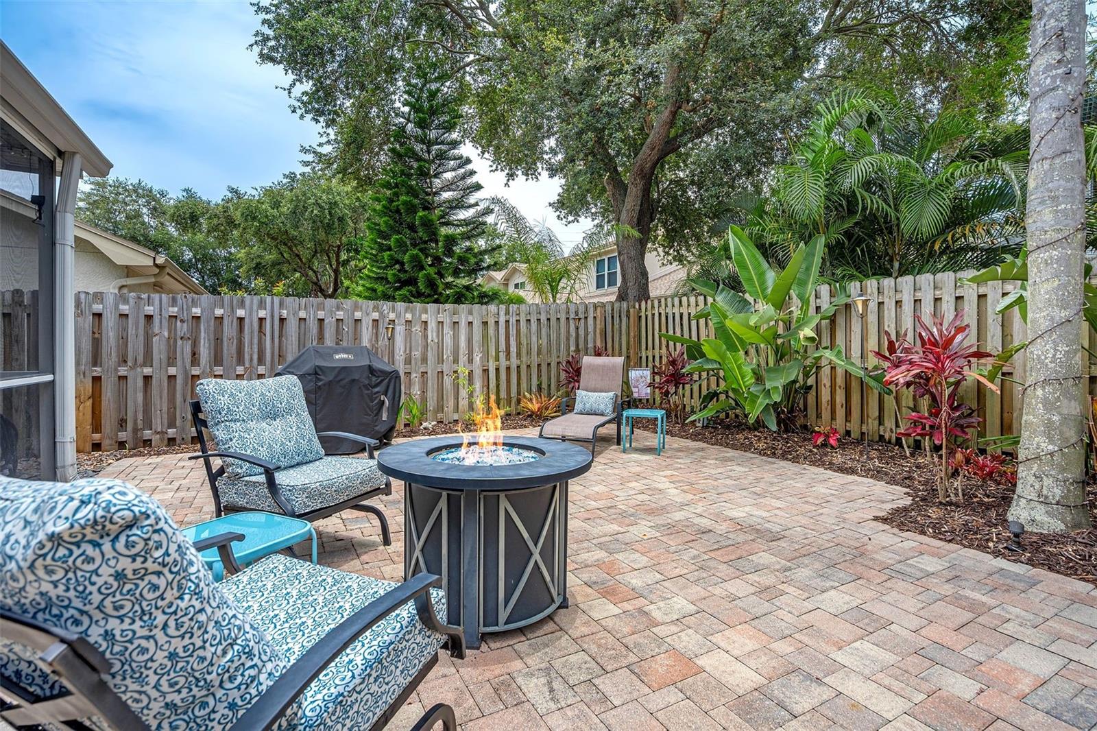 BROOKFIELD - Residential