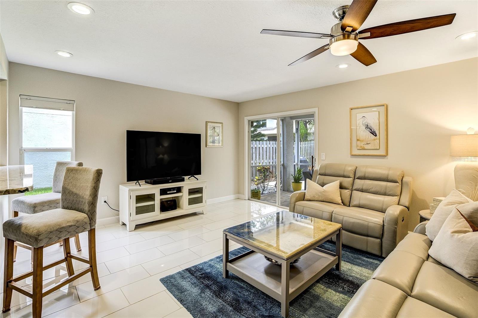 BROOKFIELD - Residential