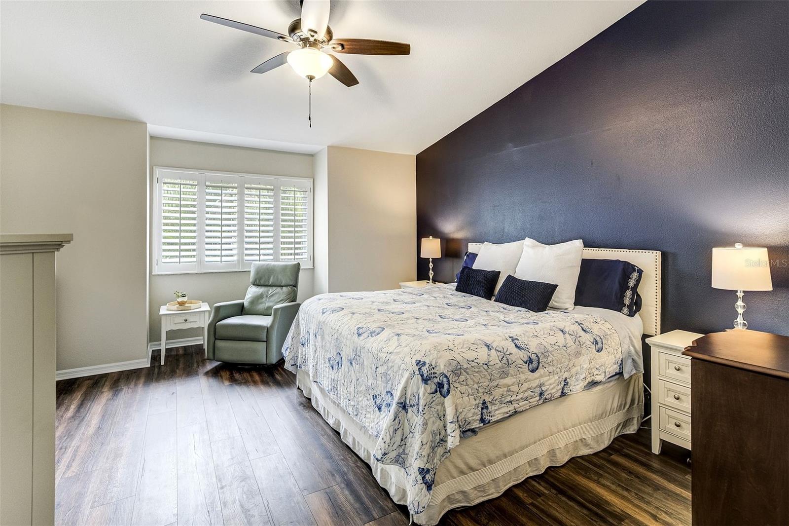 BROOKFIELD - Residential