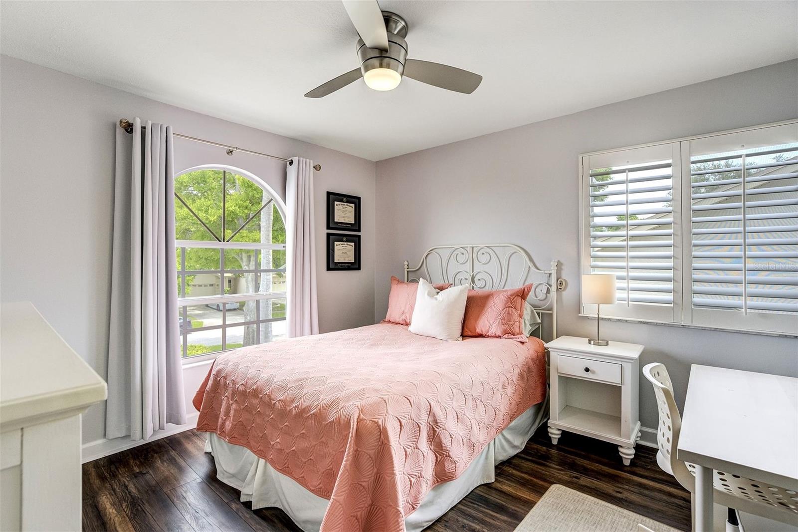 BROOKFIELD - Residential