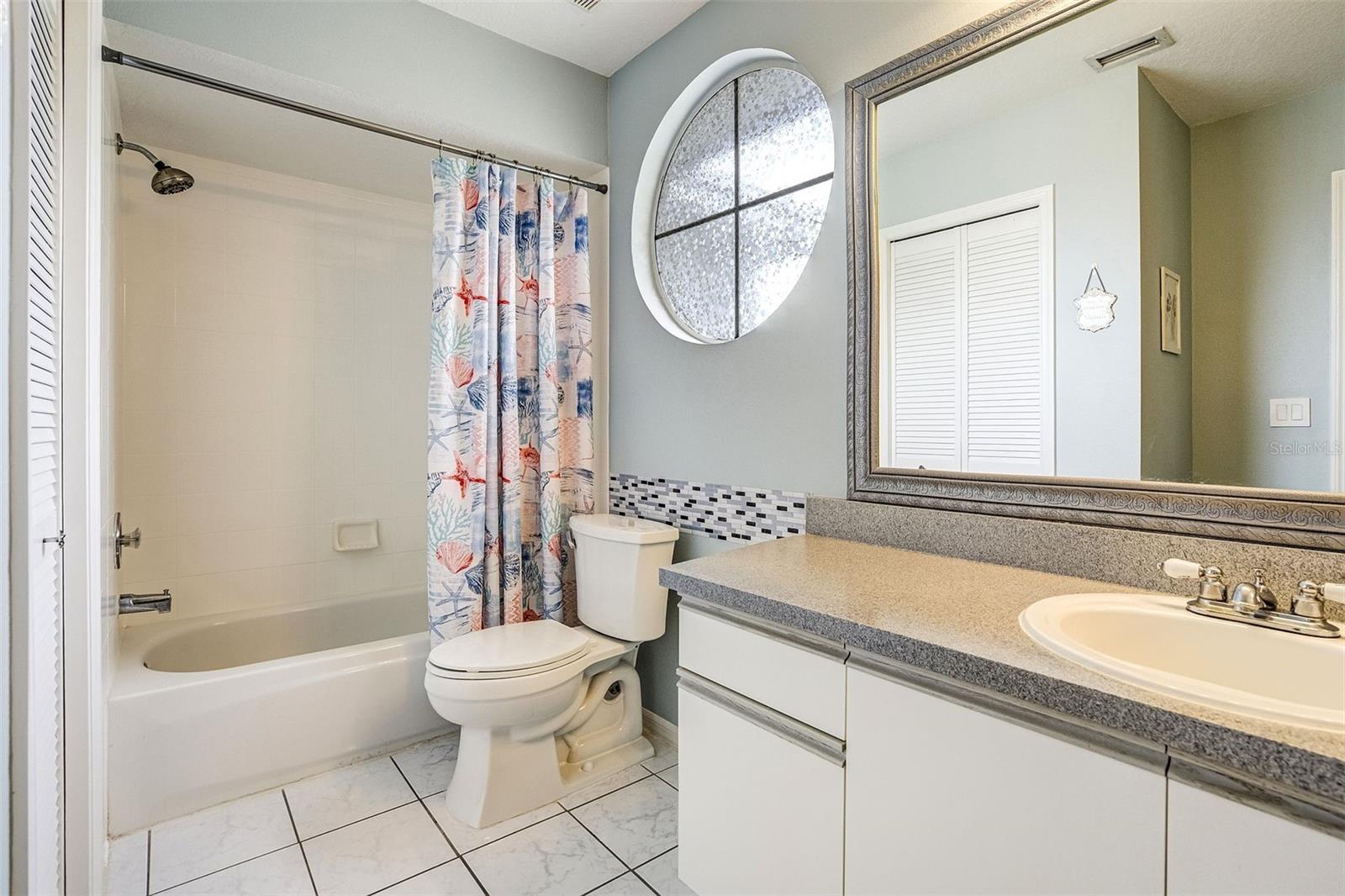 BROOKFIELD - Residential