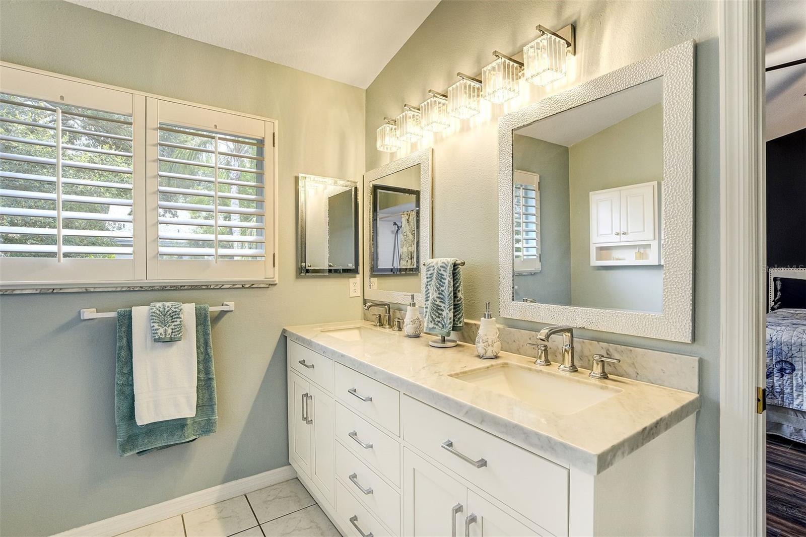 BROOKFIELD - Residential
