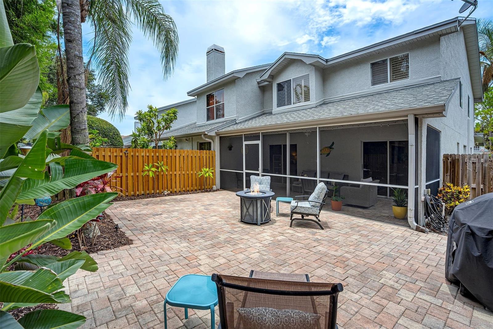 BROOKFIELD - Residential