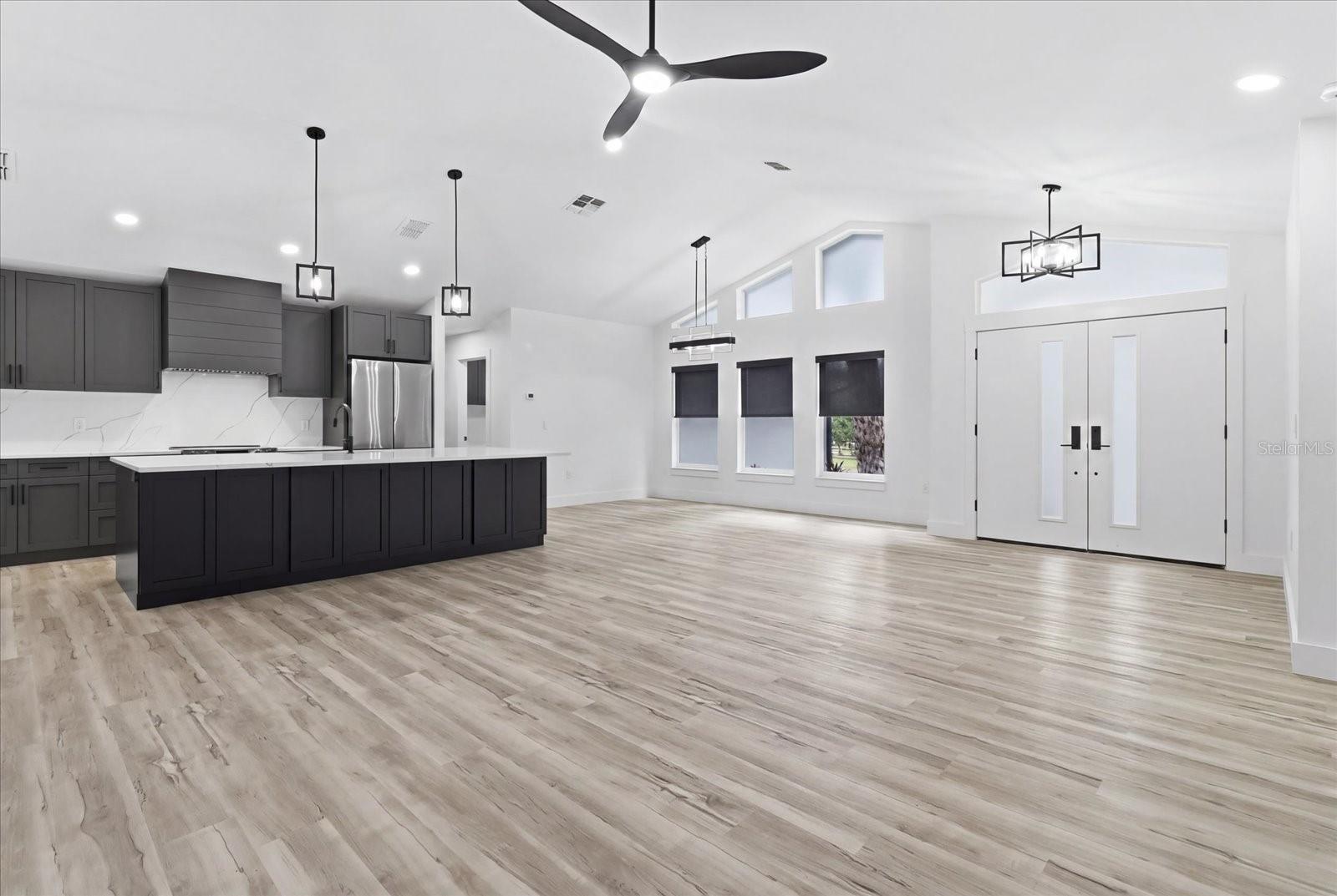 PINE RIDGE UNIT 02 - Residential