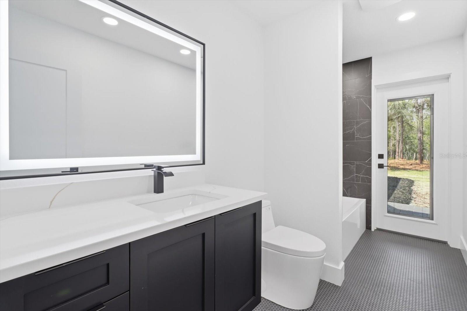 PINE RIDGE UNIT 02 - Residential