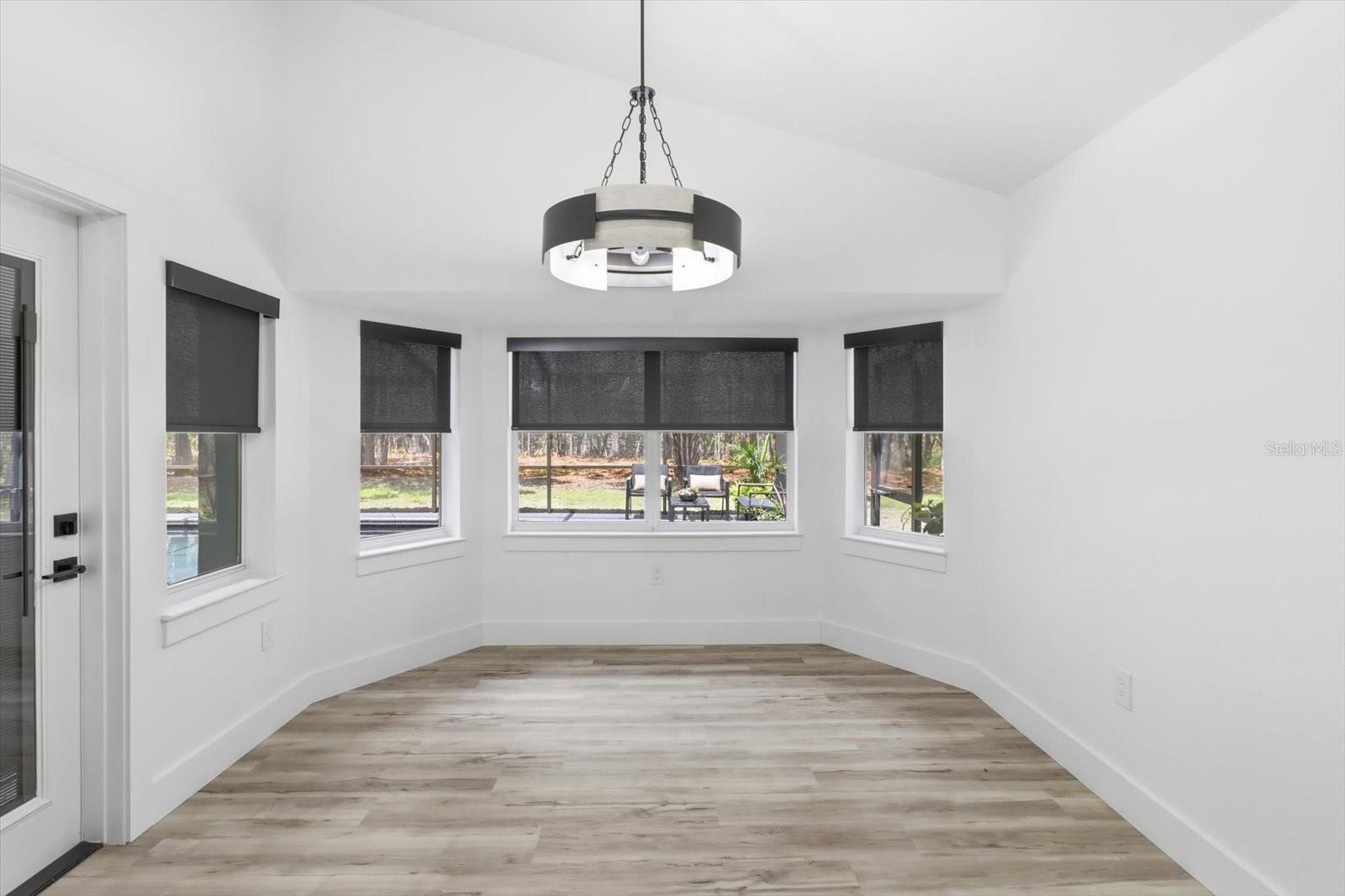 PINE RIDGE UNIT 02 - Residential