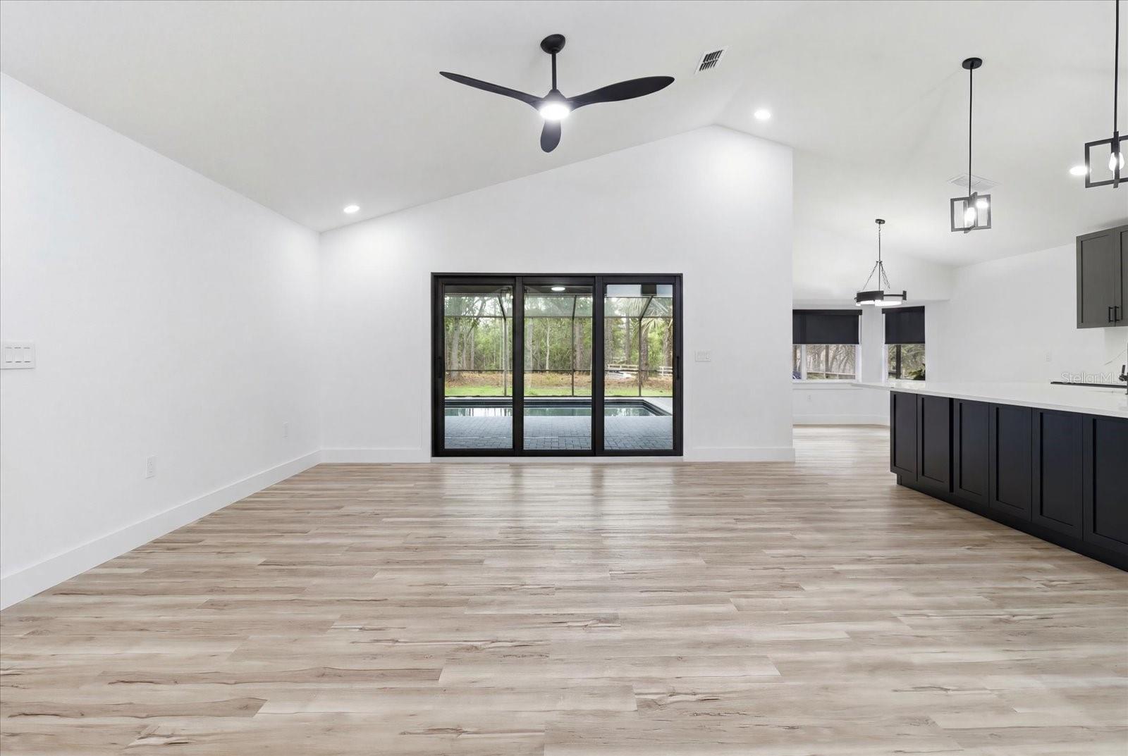 PINE RIDGE UNIT 02 - Residential