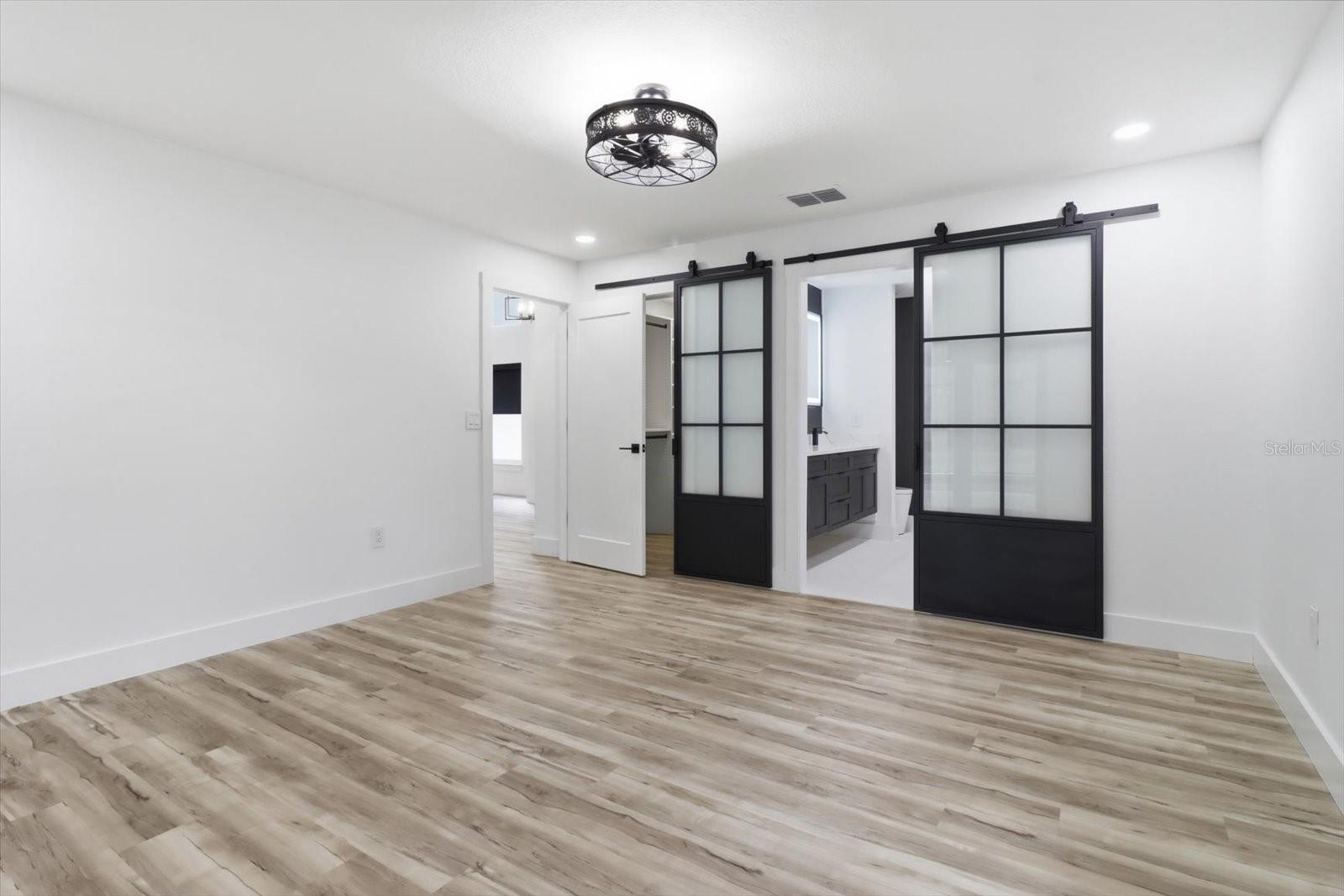 PINE RIDGE UNIT 02 - Residential