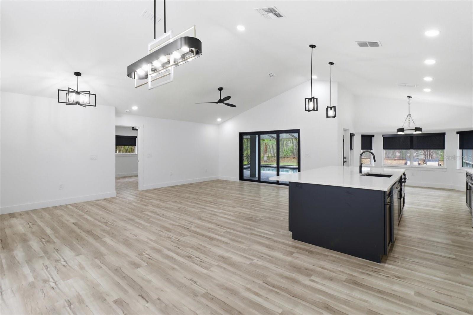 PINE RIDGE UNIT 02 - Residential