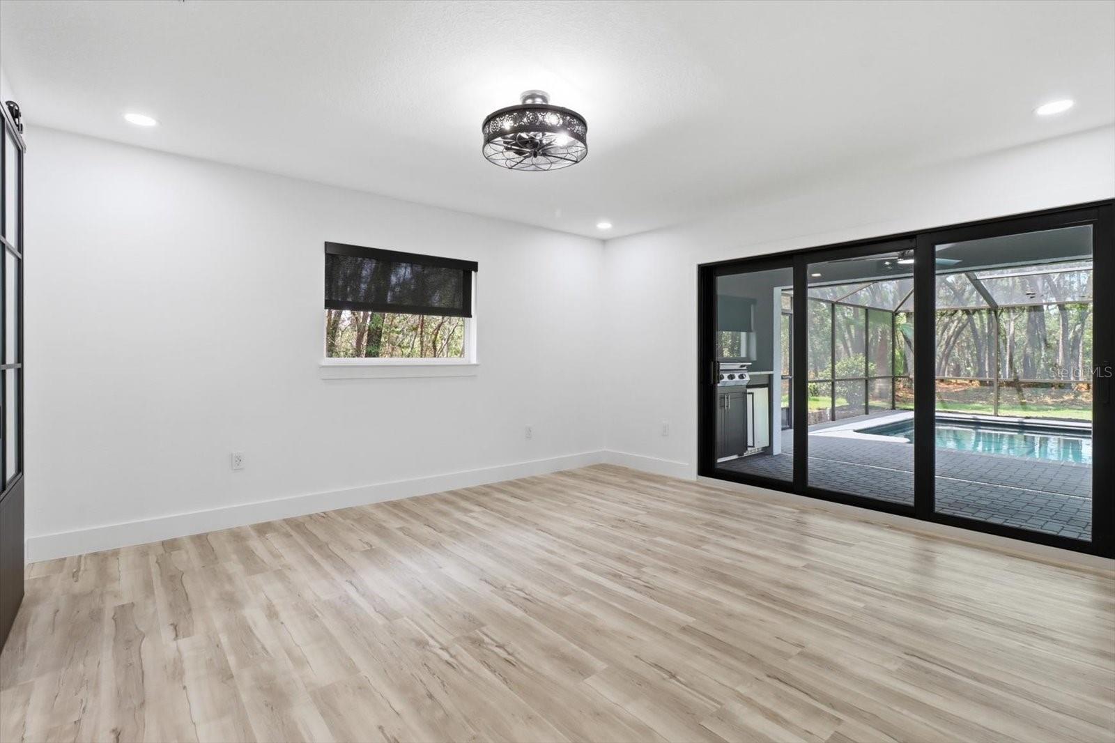 PINE RIDGE UNIT 02 - Residential