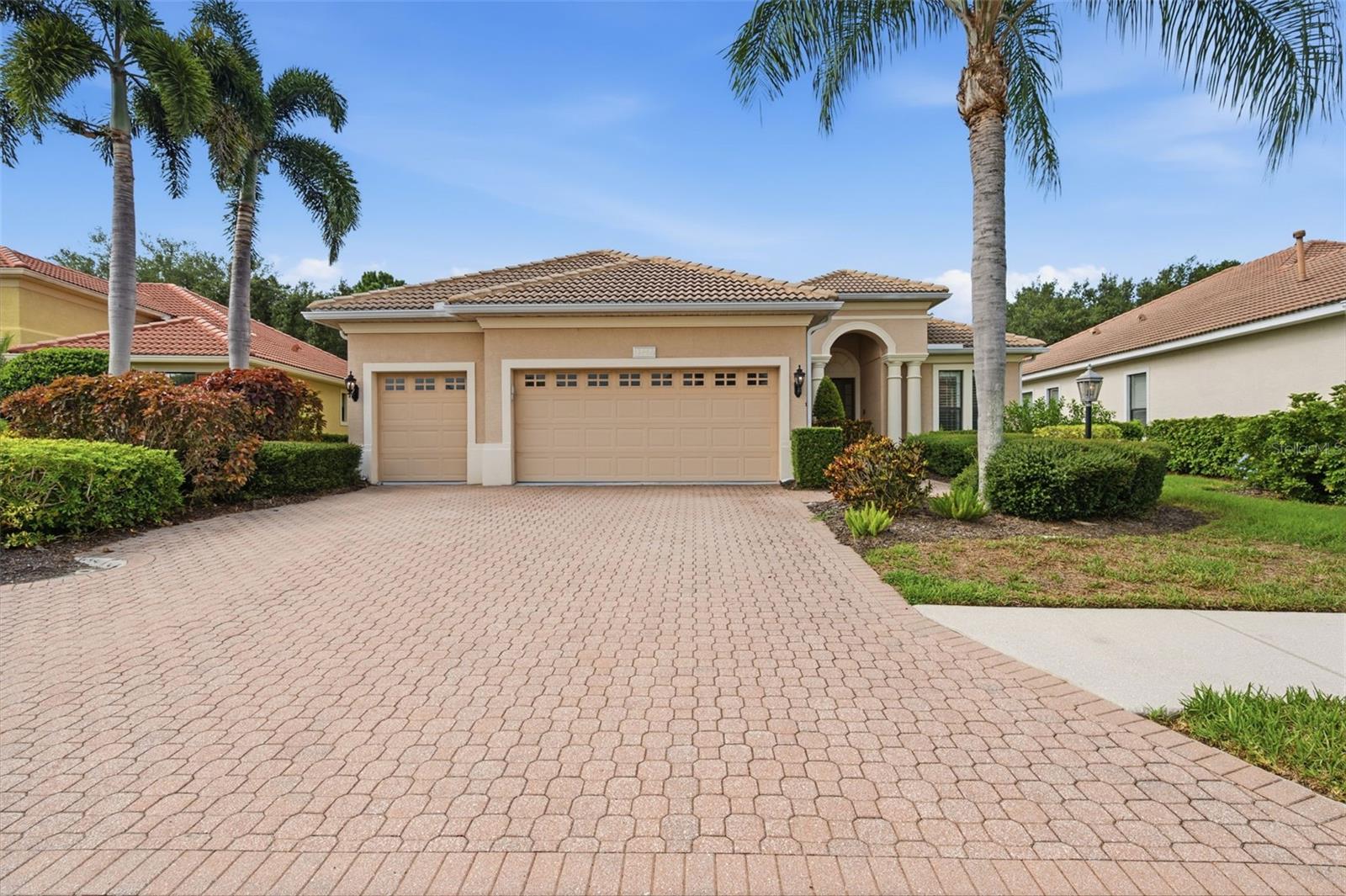 LAKEWOOD RANCH COUNTRY CLUB VILLAGE R&S - Residential
