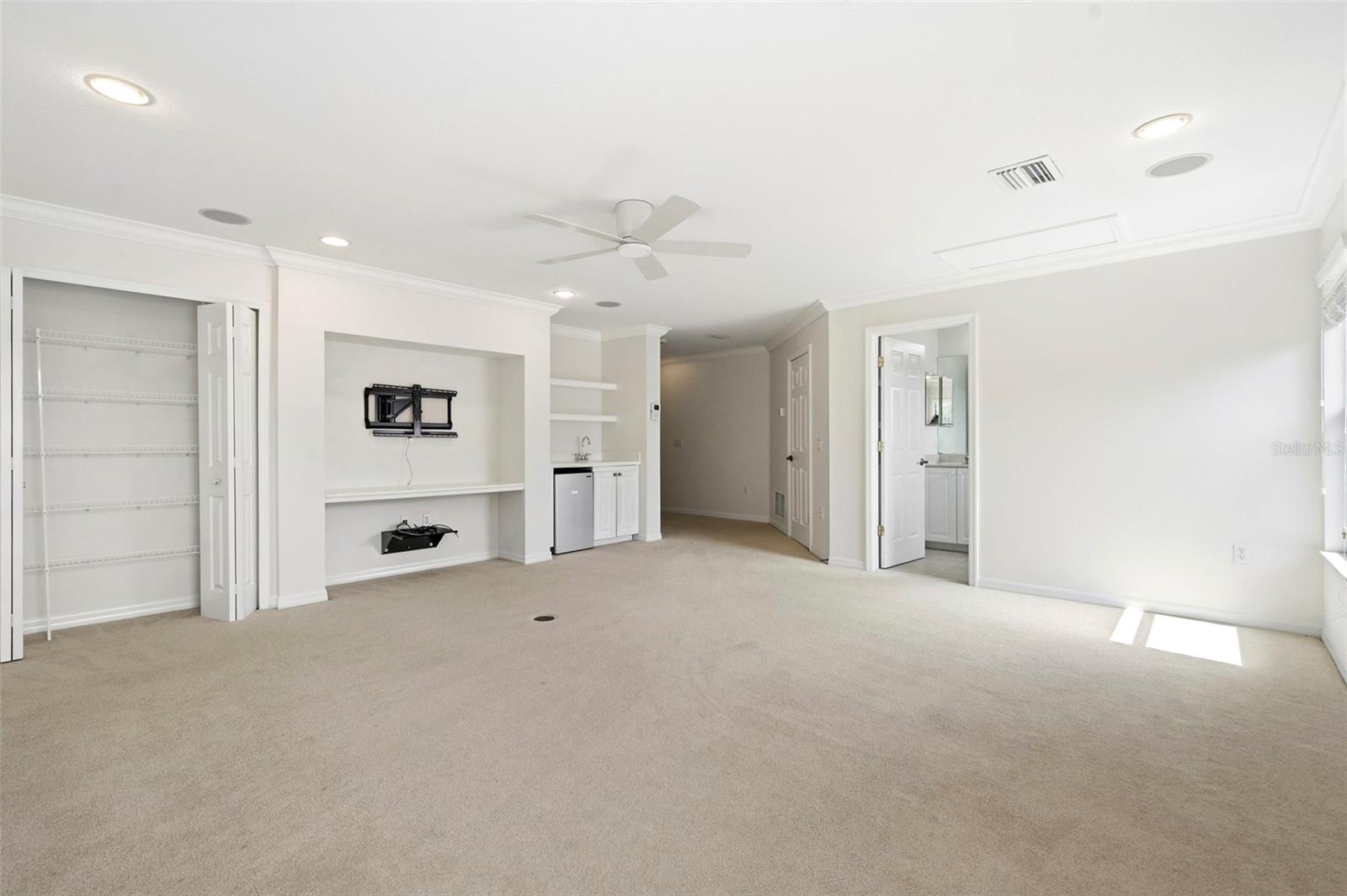 LAKEWOOD RANCH COUNTRY CLUB VILLAGE R&S - Residential