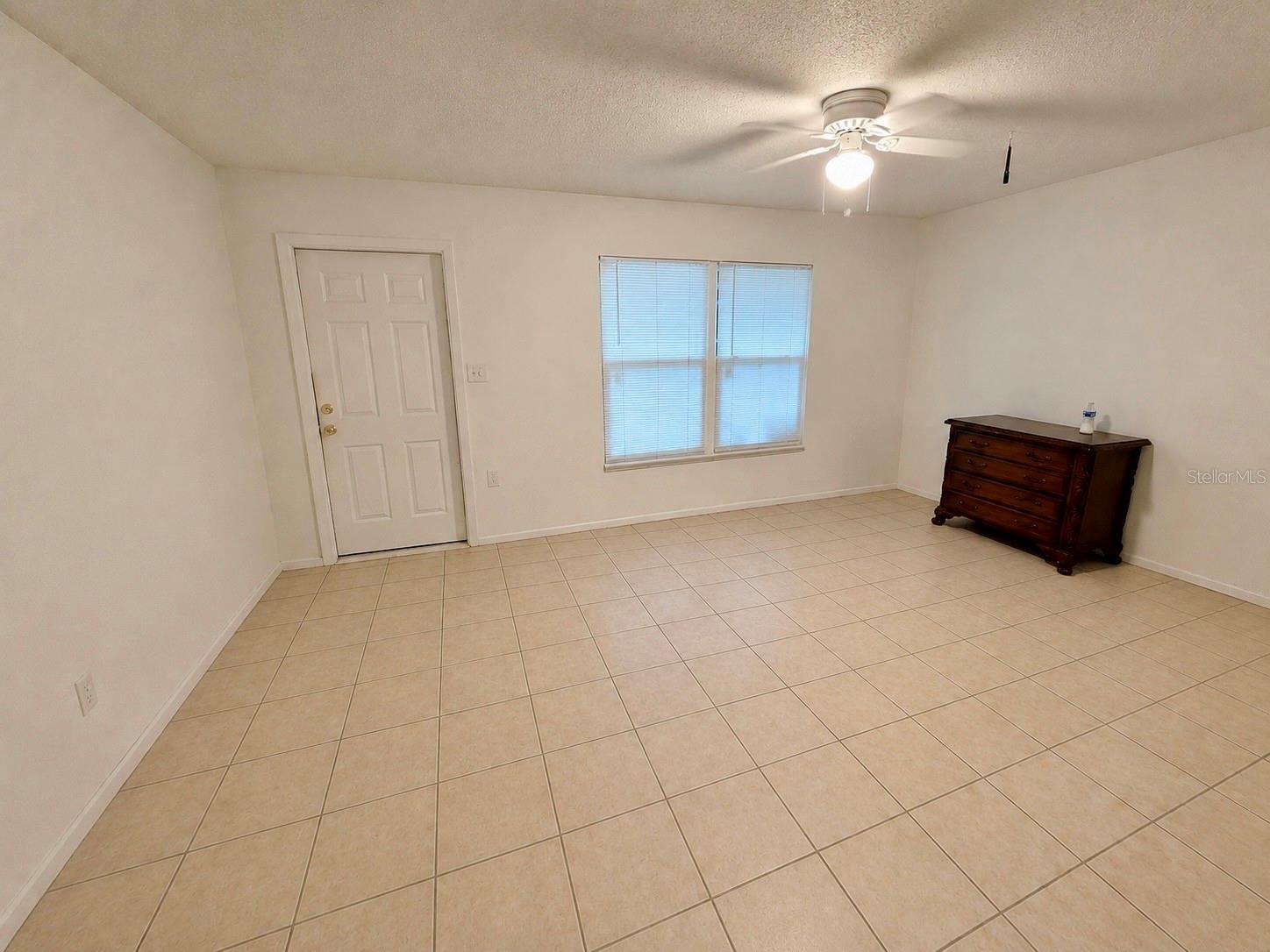 FAIRWAY OAKS - Residential