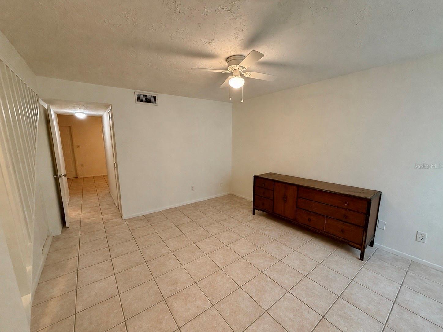FAIRWAY OAKS - Residential