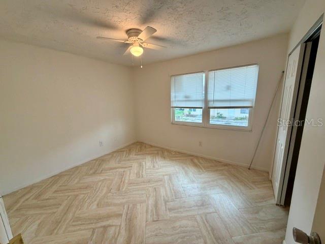 FAIRWAY OAKS - Residential