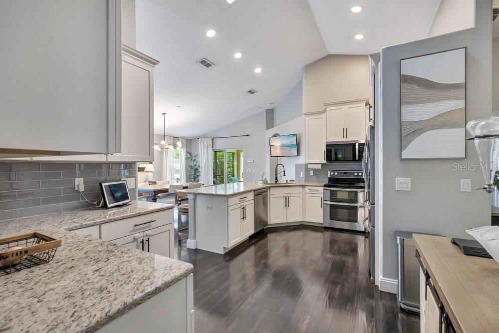 REGAL PARK - Residential