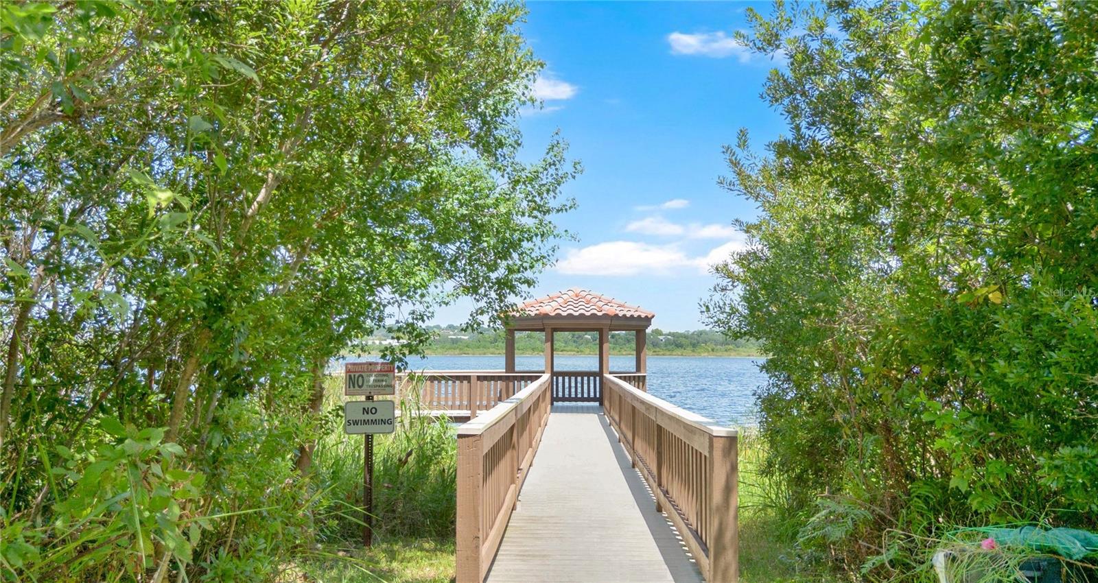 BELLA LAGO - Residential