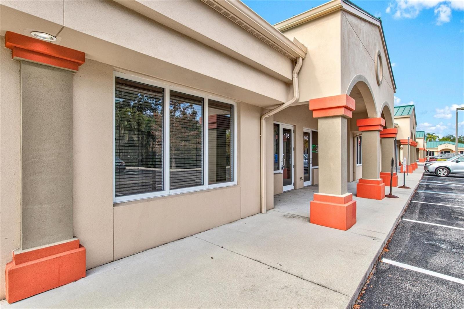 FRANKLIN FIELD BUS CENTER - Commercial Sale
