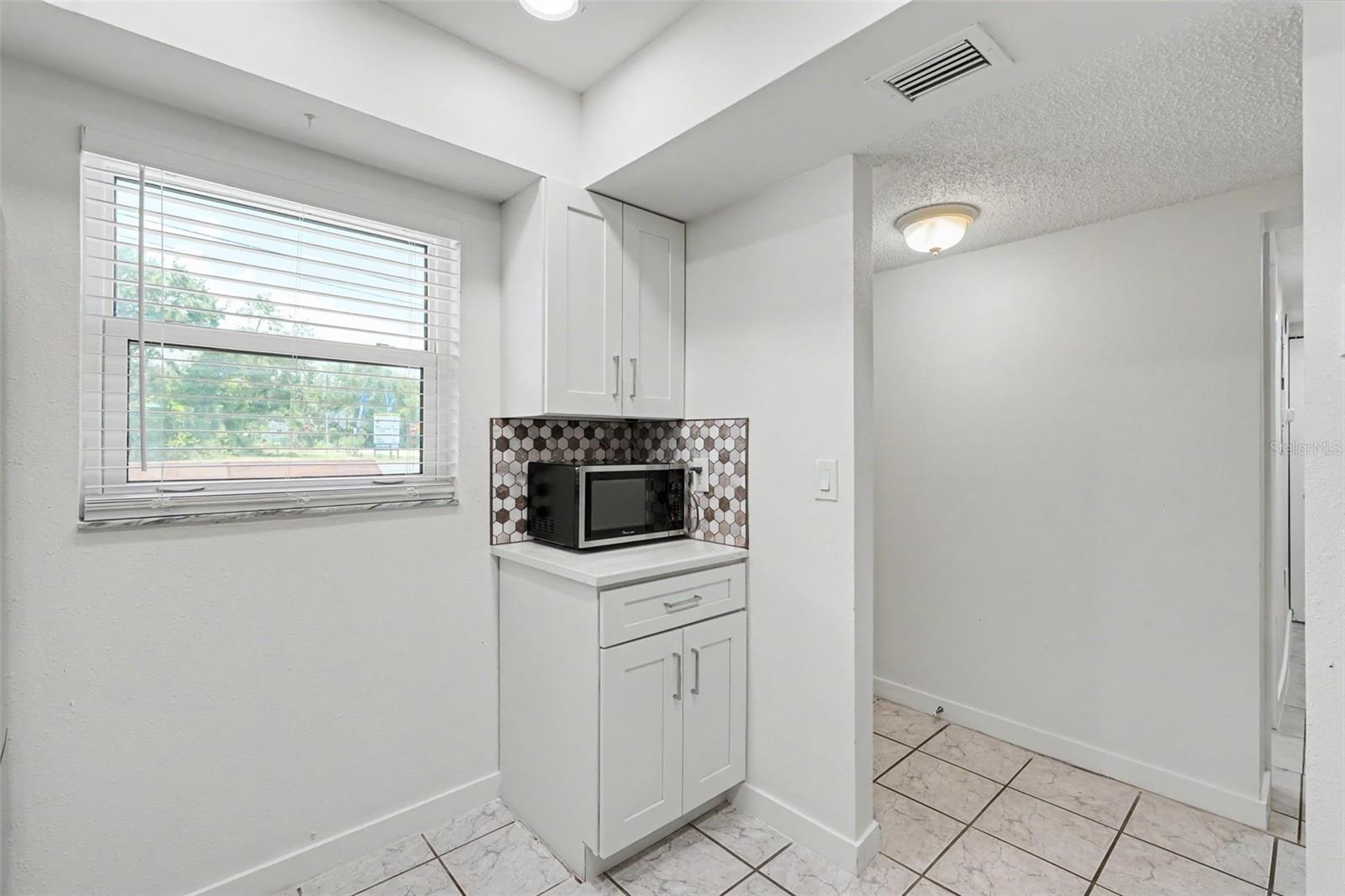 COVE SPGS CONDO - Residential