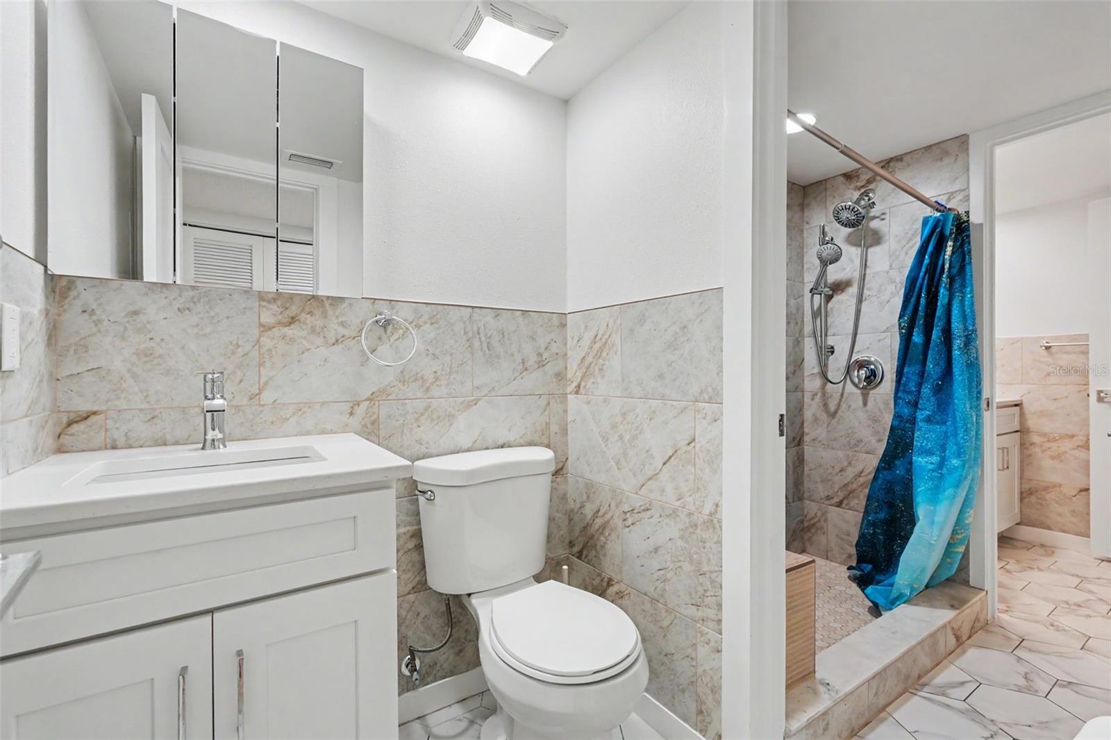COVE SPGS CONDO - Residential