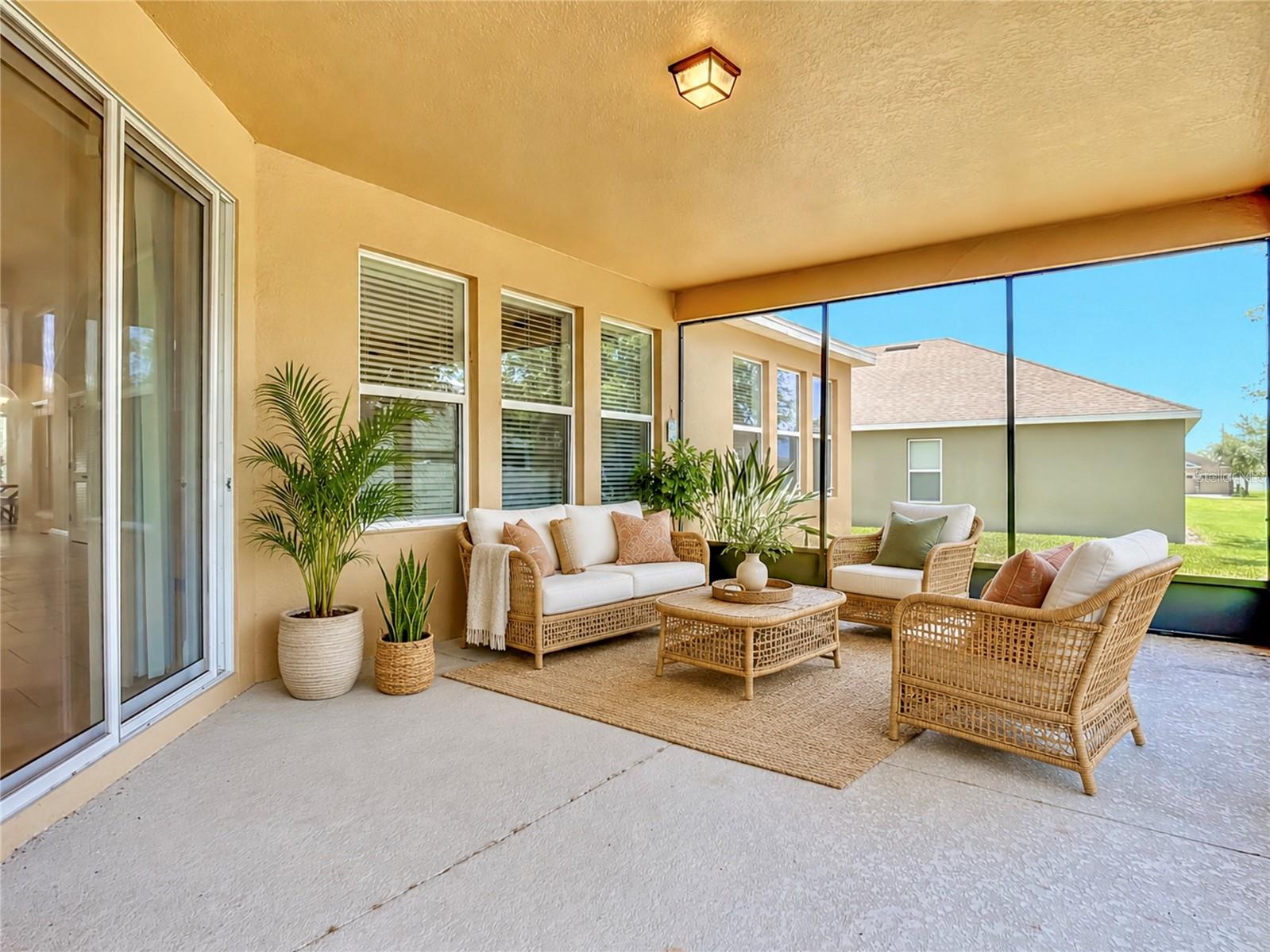 ESTATES AUBURNDALE PH 02 - Residential