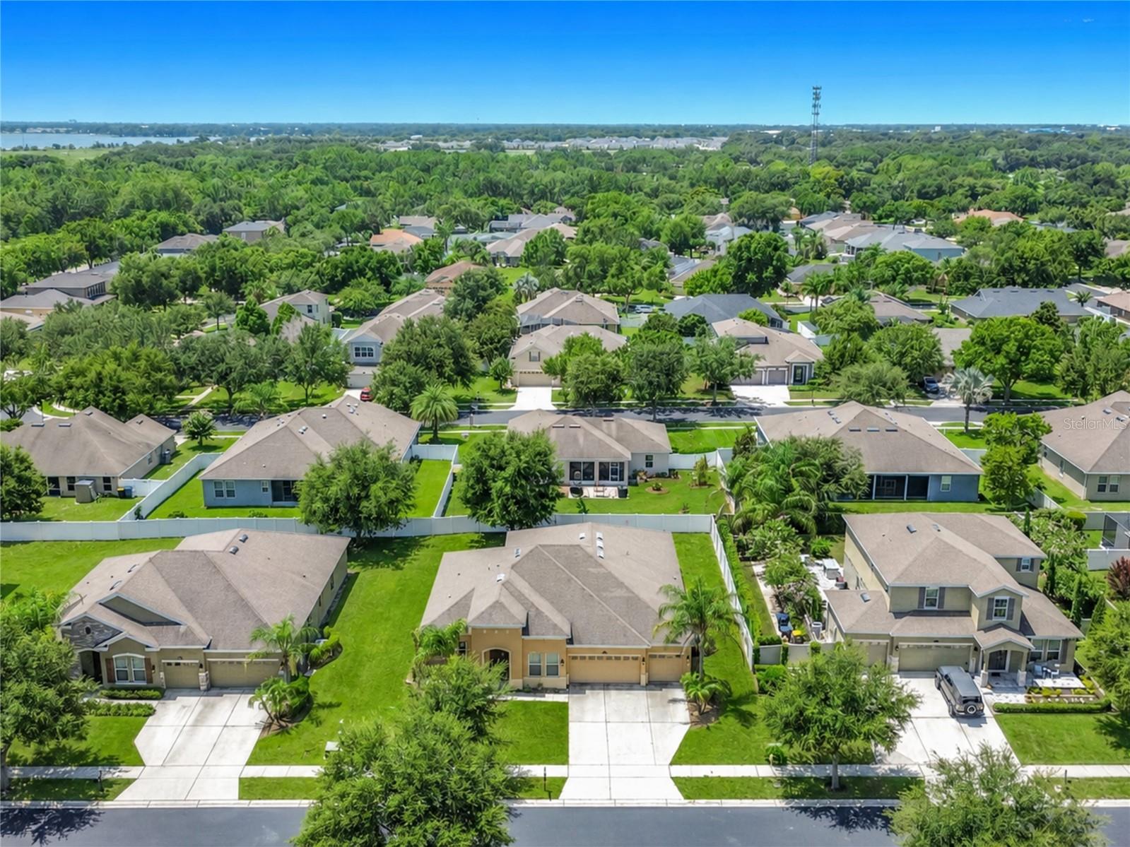 ESTATES AUBURNDALE PH 02 - Residential