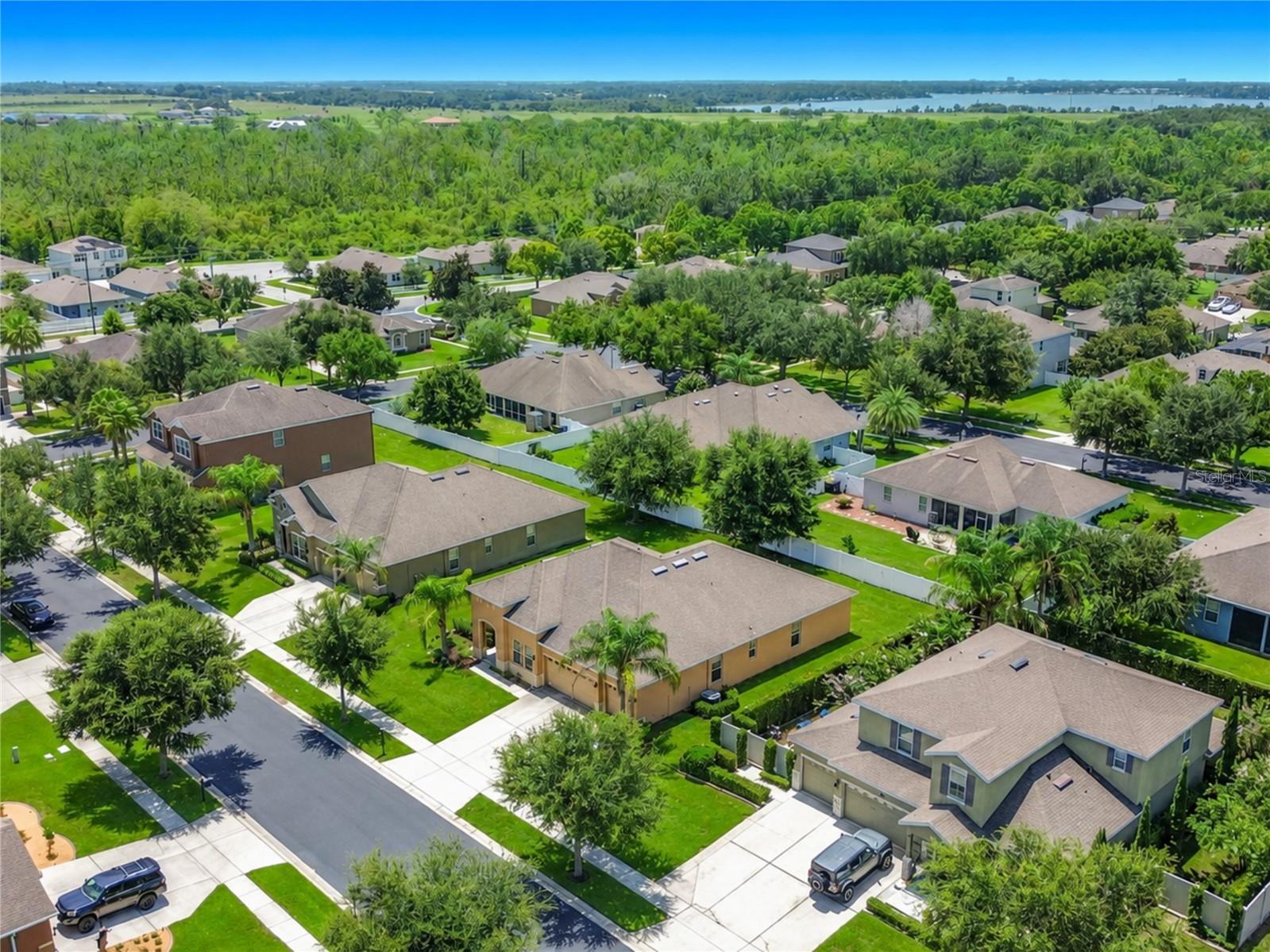 ESTATES AUBURNDALE PH 02 - Residential