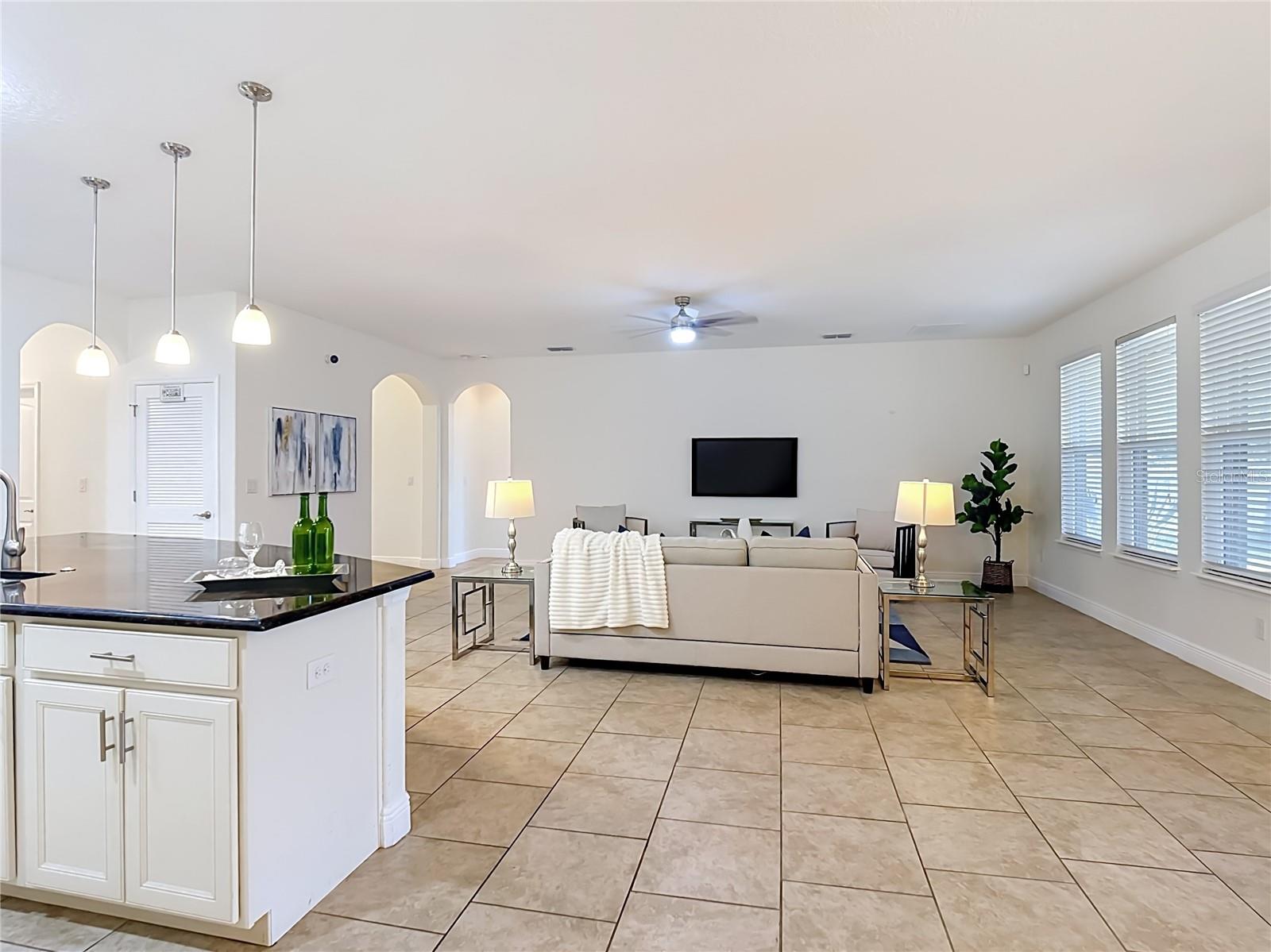 ESTATES AUBURNDALE PH 02 - Residential