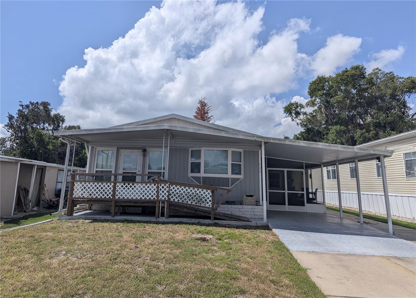 LAKELAND HILLS ESTATES - Residential