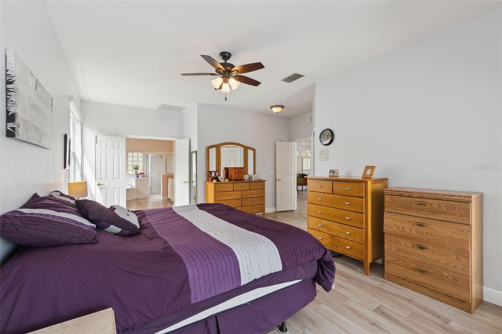 HUNTERS CREEK TR 335 PH 02 - Residential