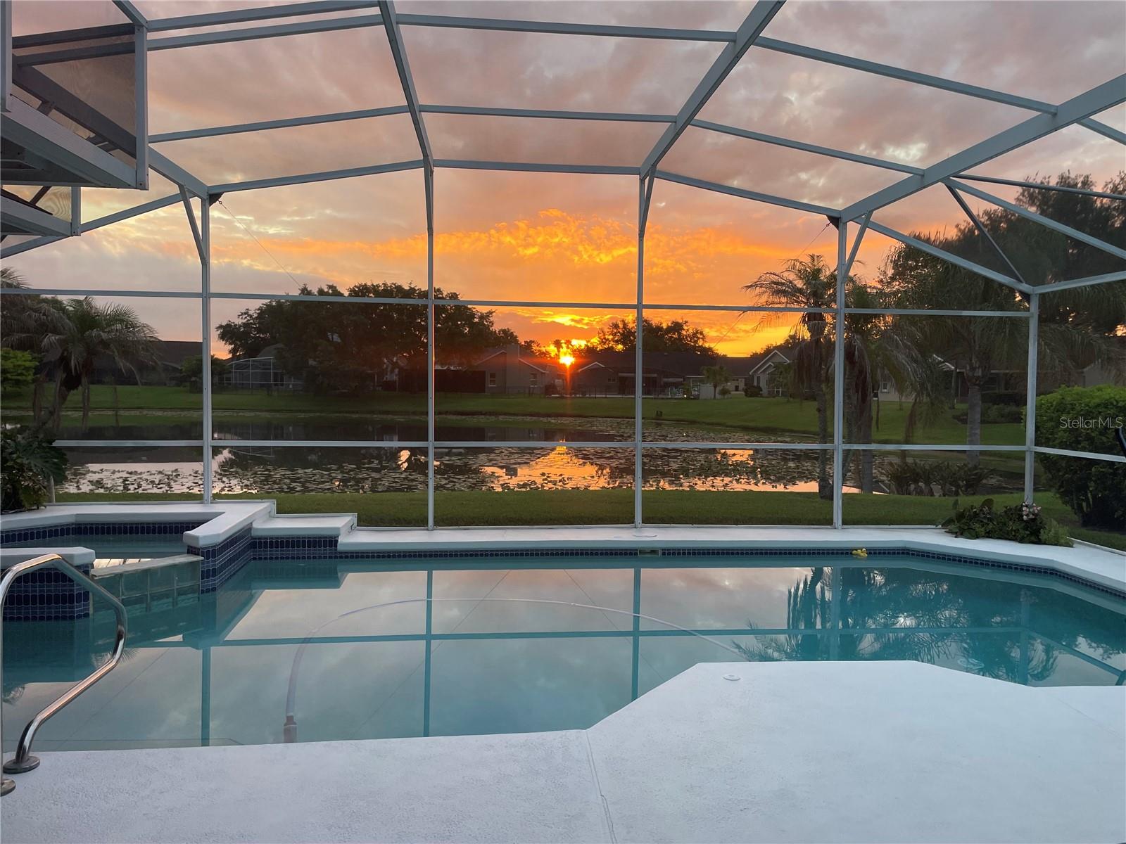 HUNTERS CREEK TR 335 PH 02 - Residential