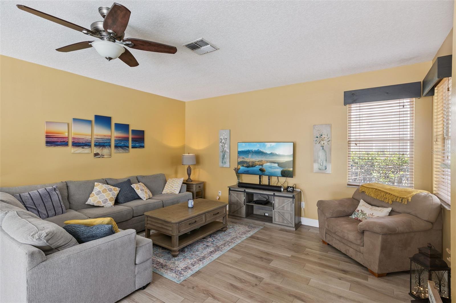 HUNTERS CREEK TR 335 PH 02 - Residential