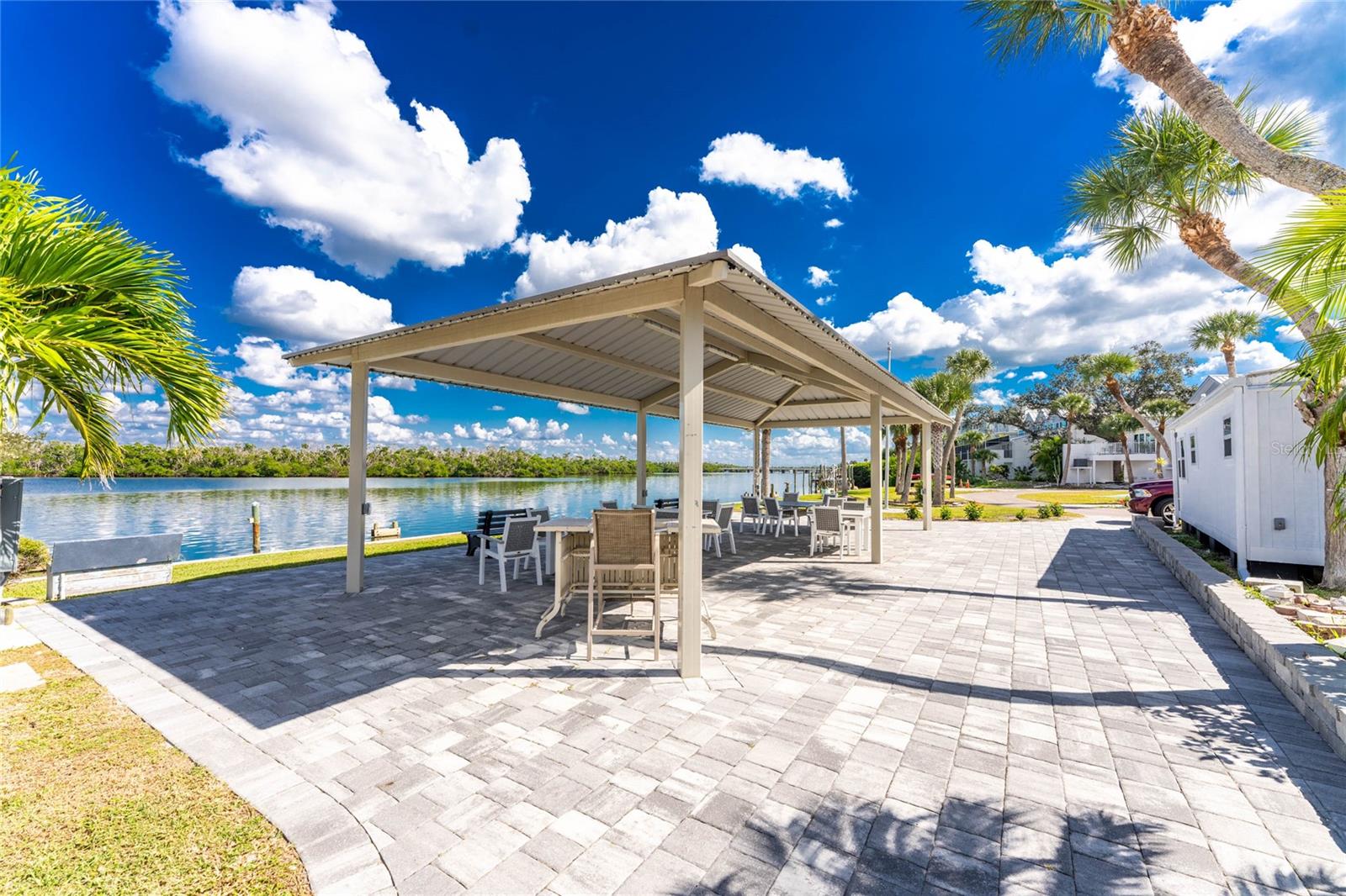 GULF BAY COOP - Residential