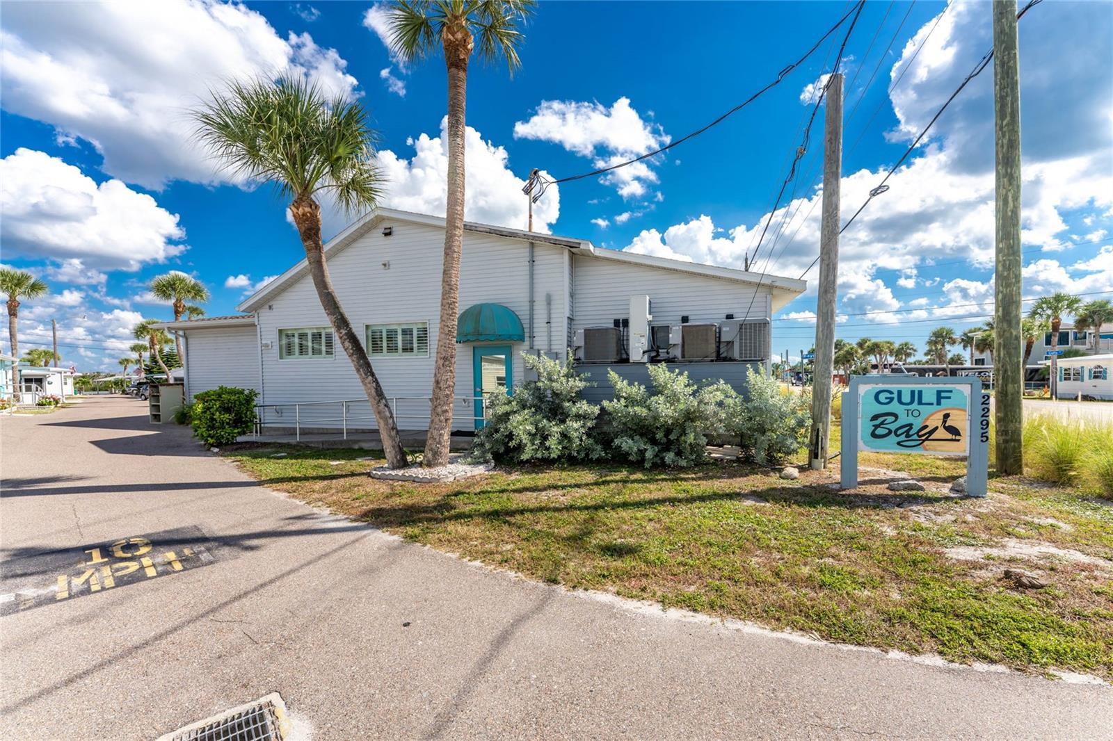 GULF BAY COOP - Residential