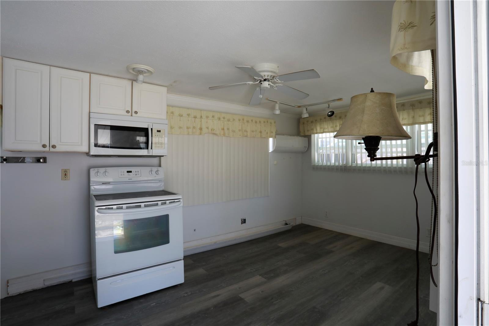 GULF BAY COOP - Residential