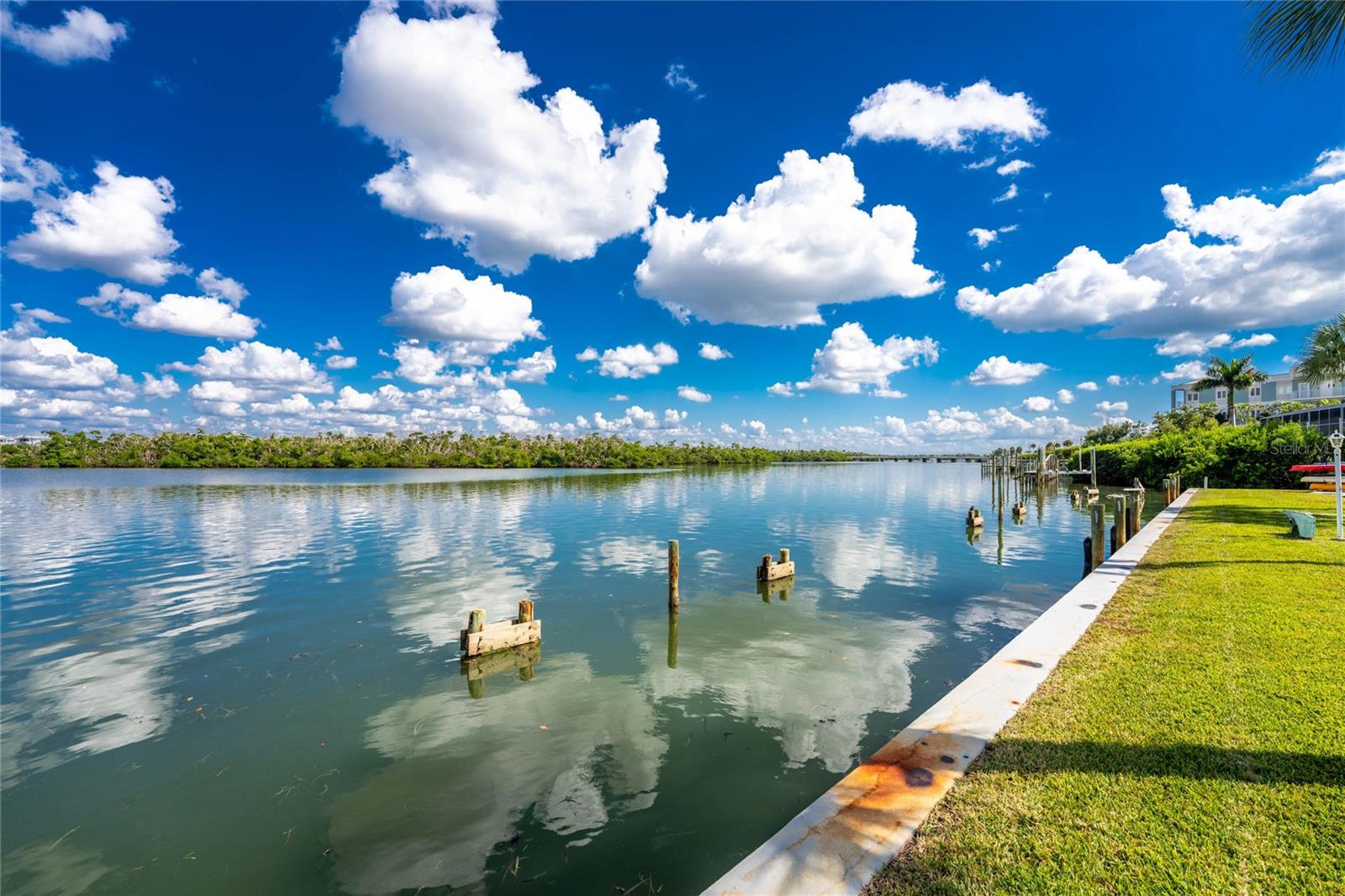 GULF BAY COOP - Residential
