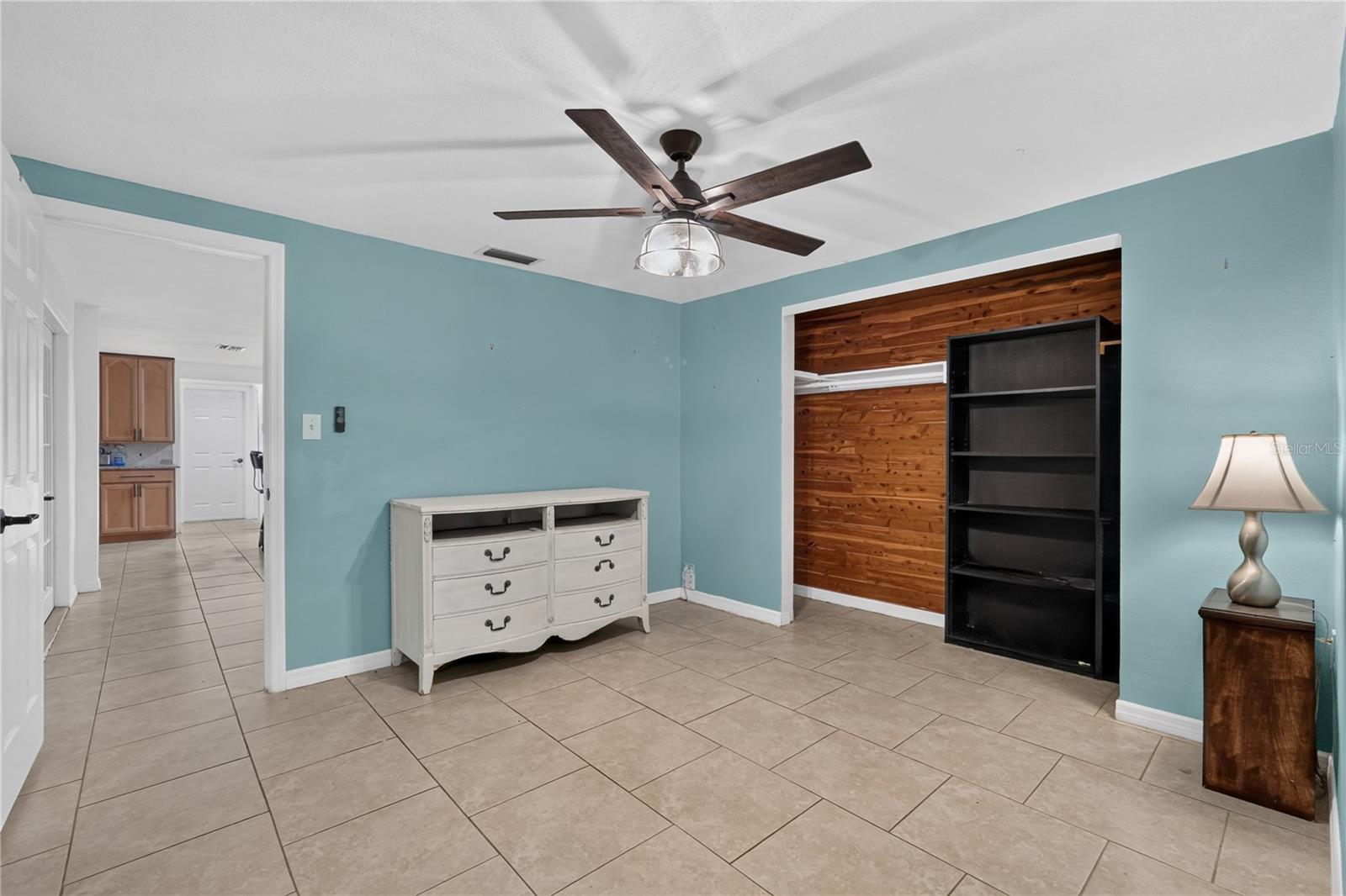 HOLIDAY LAKE ESTATES - Residential