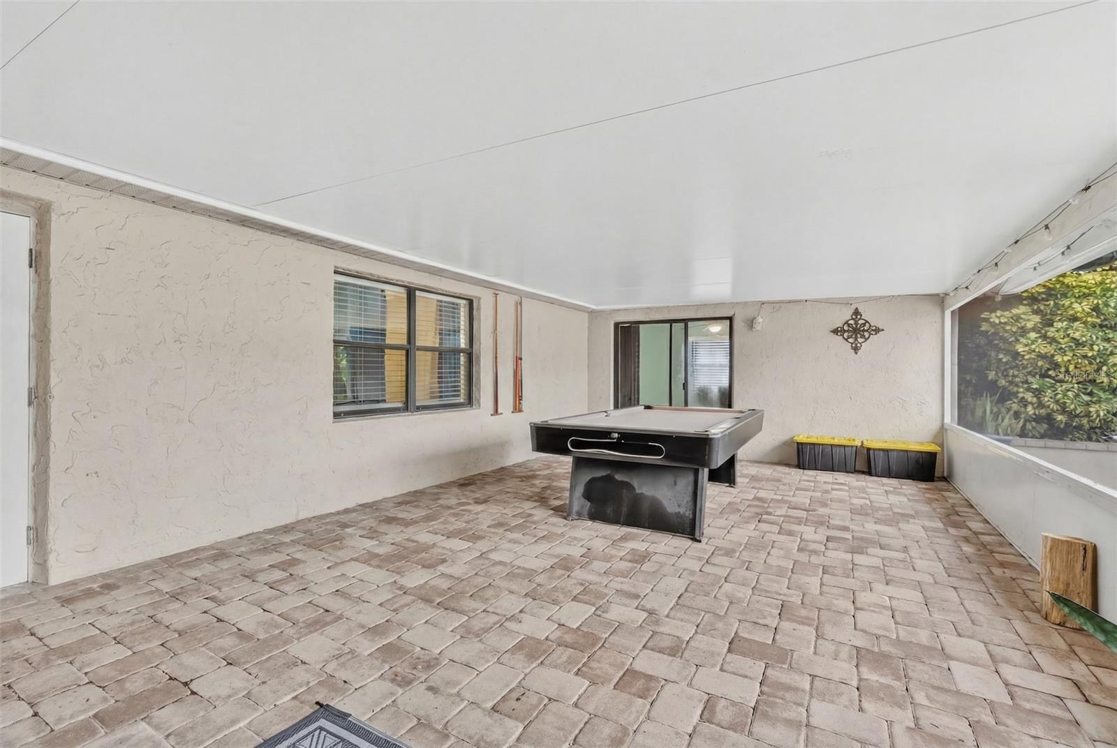HOLIDAY LAKE ESTATES - Residential