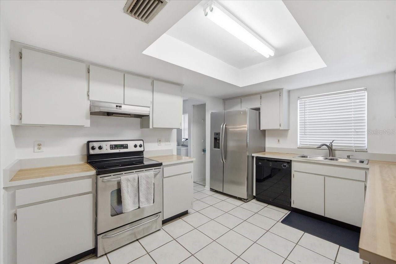 NORTHDALE SEC F UNIT 2 - Residential