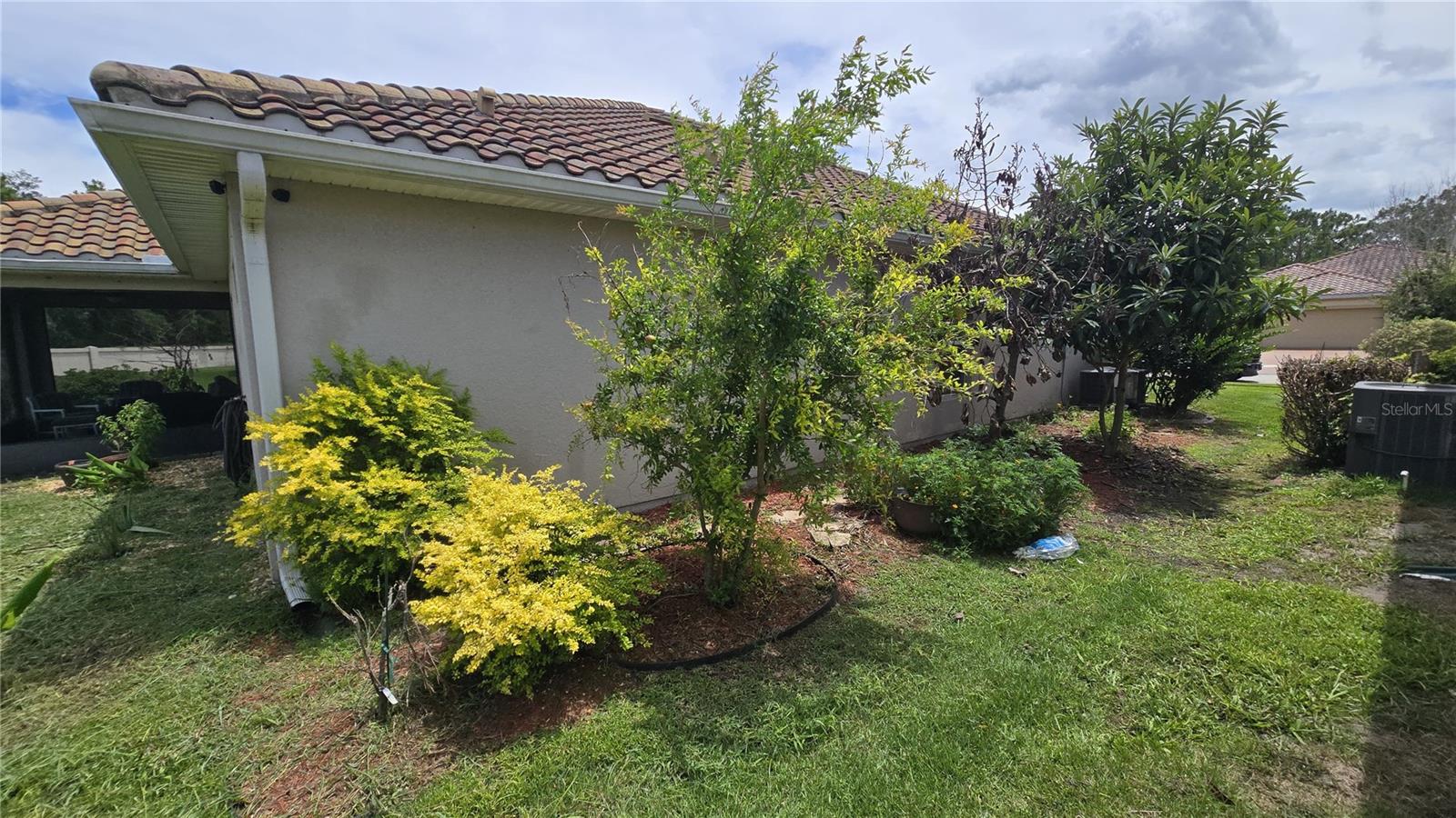 ISLES BELLALAGO - Residential Lease