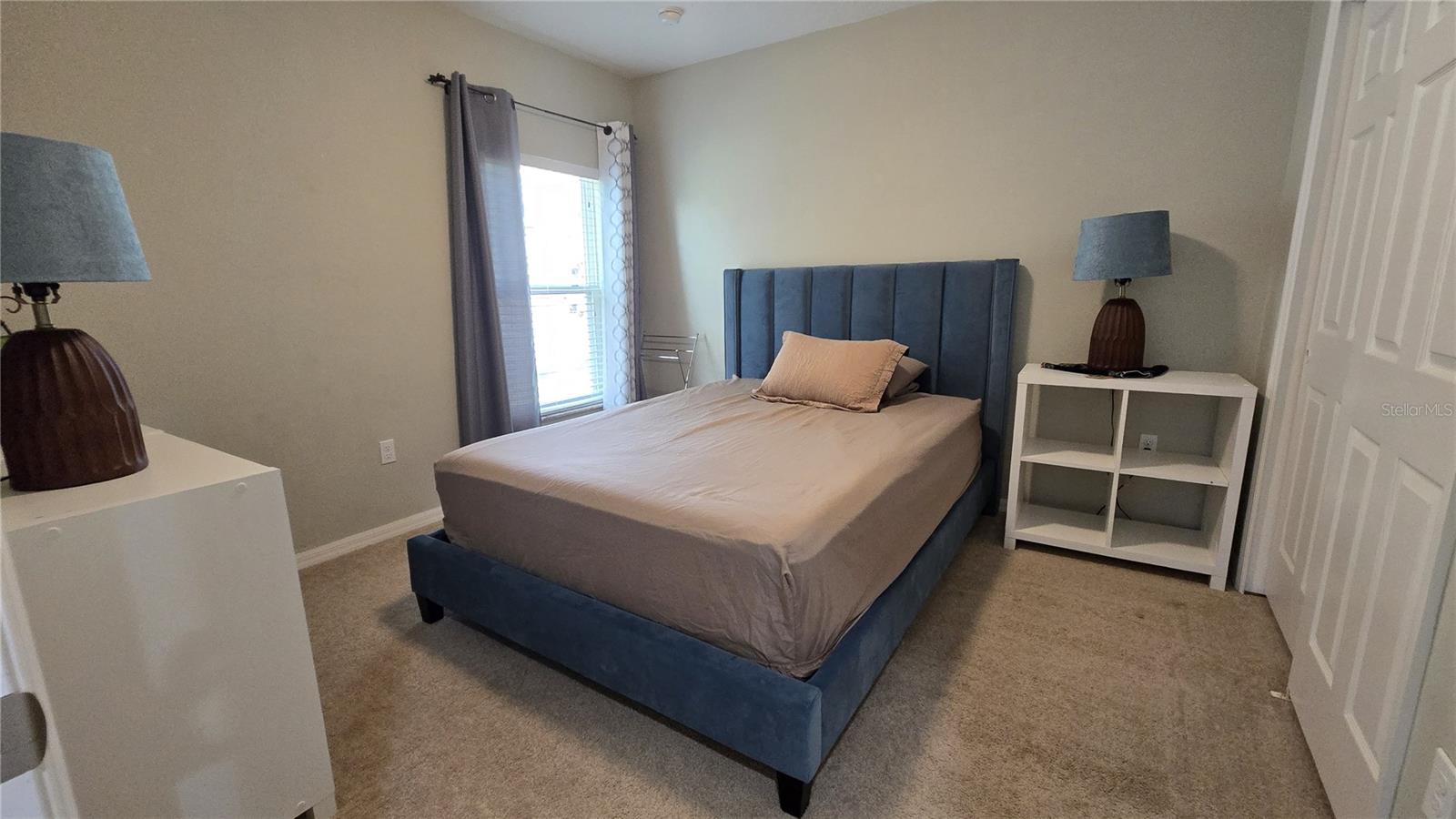 ISLES BELLALAGO - Residential Lease