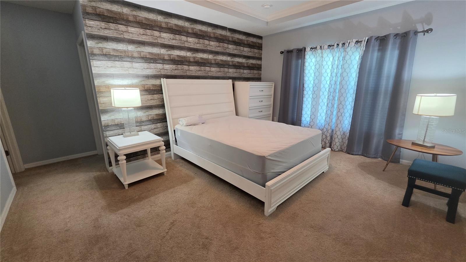 ISLES BELLALAGO - Residential Lease