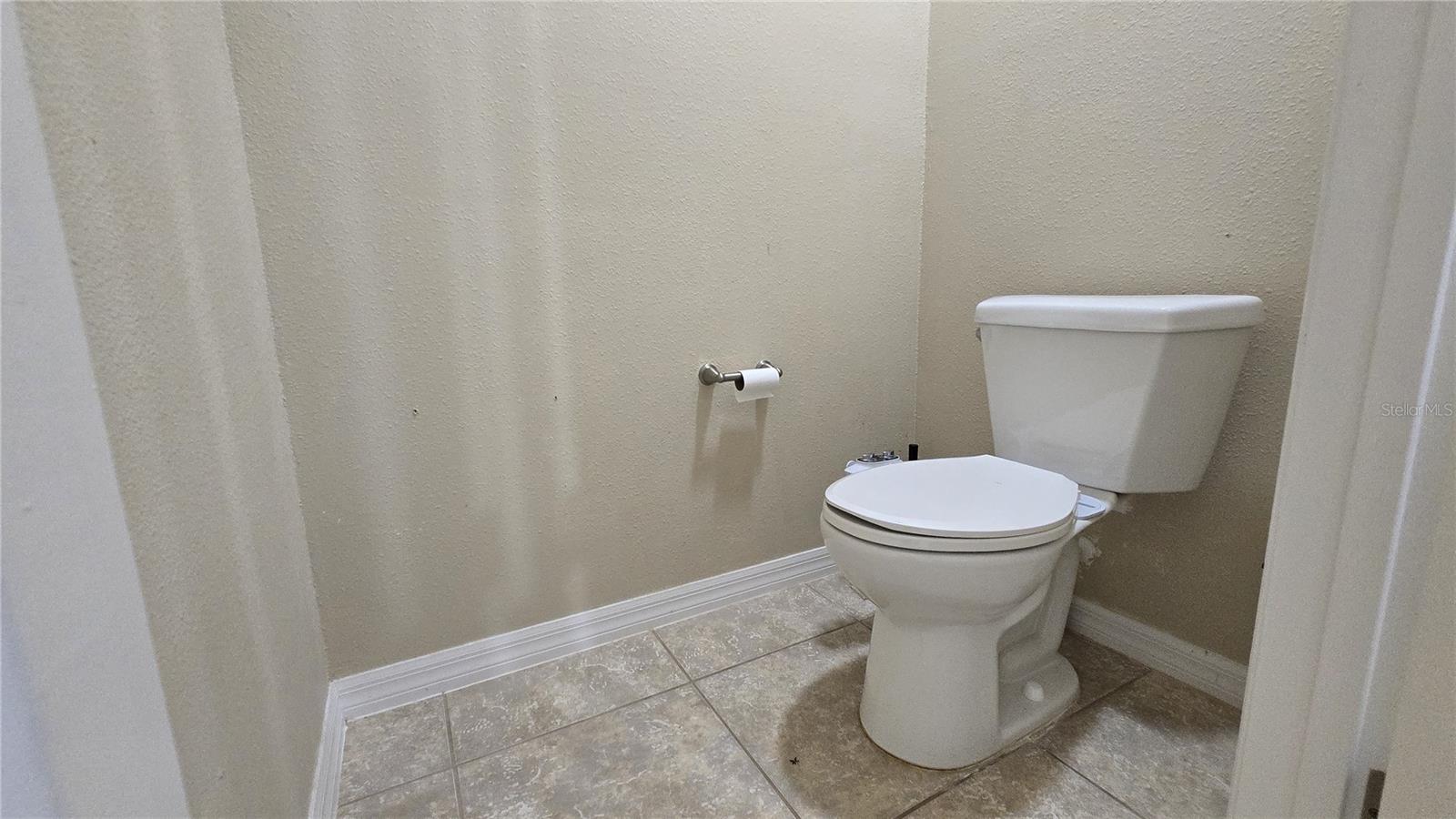 ISLES BELLALAGO - Residential Lease