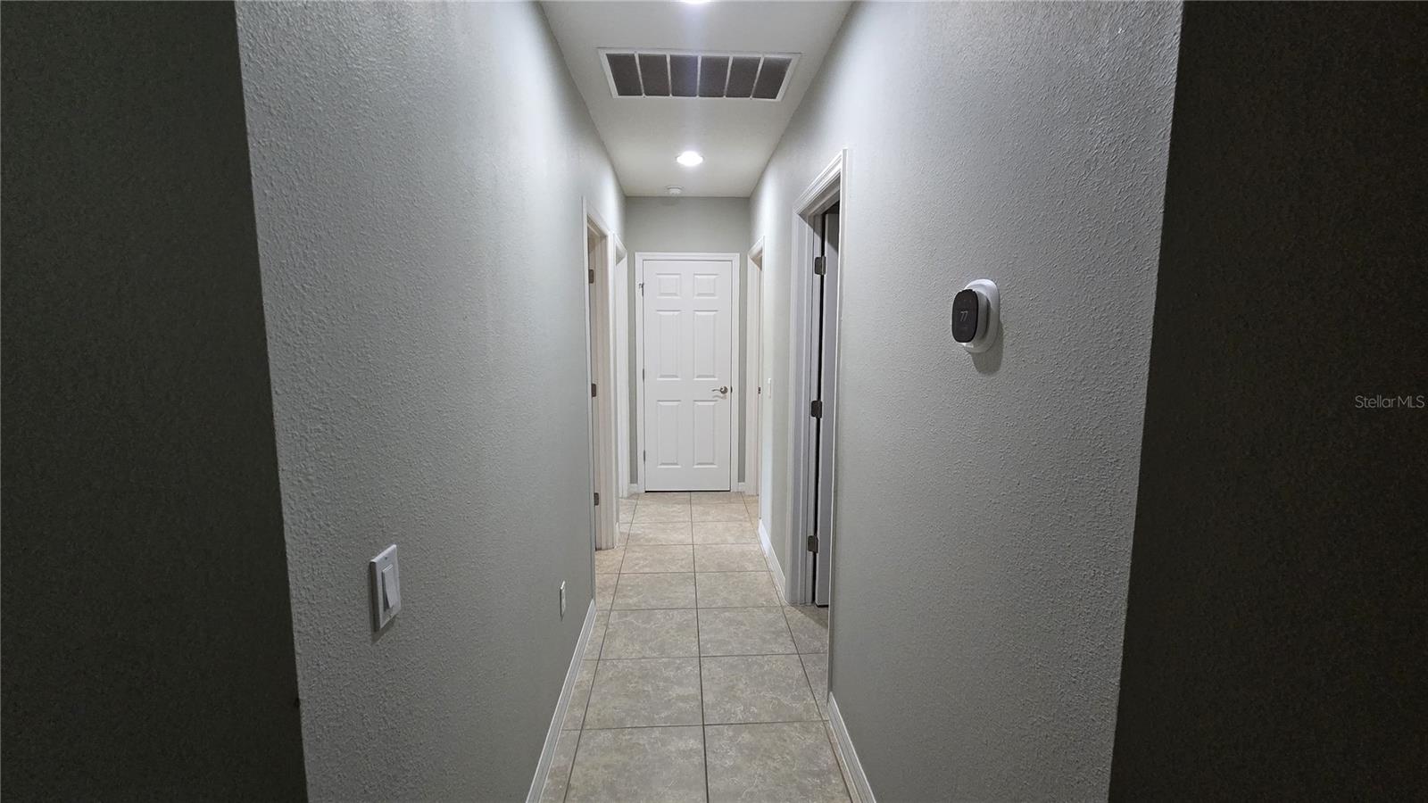 ISLES BELLALAGO - Residential Lease