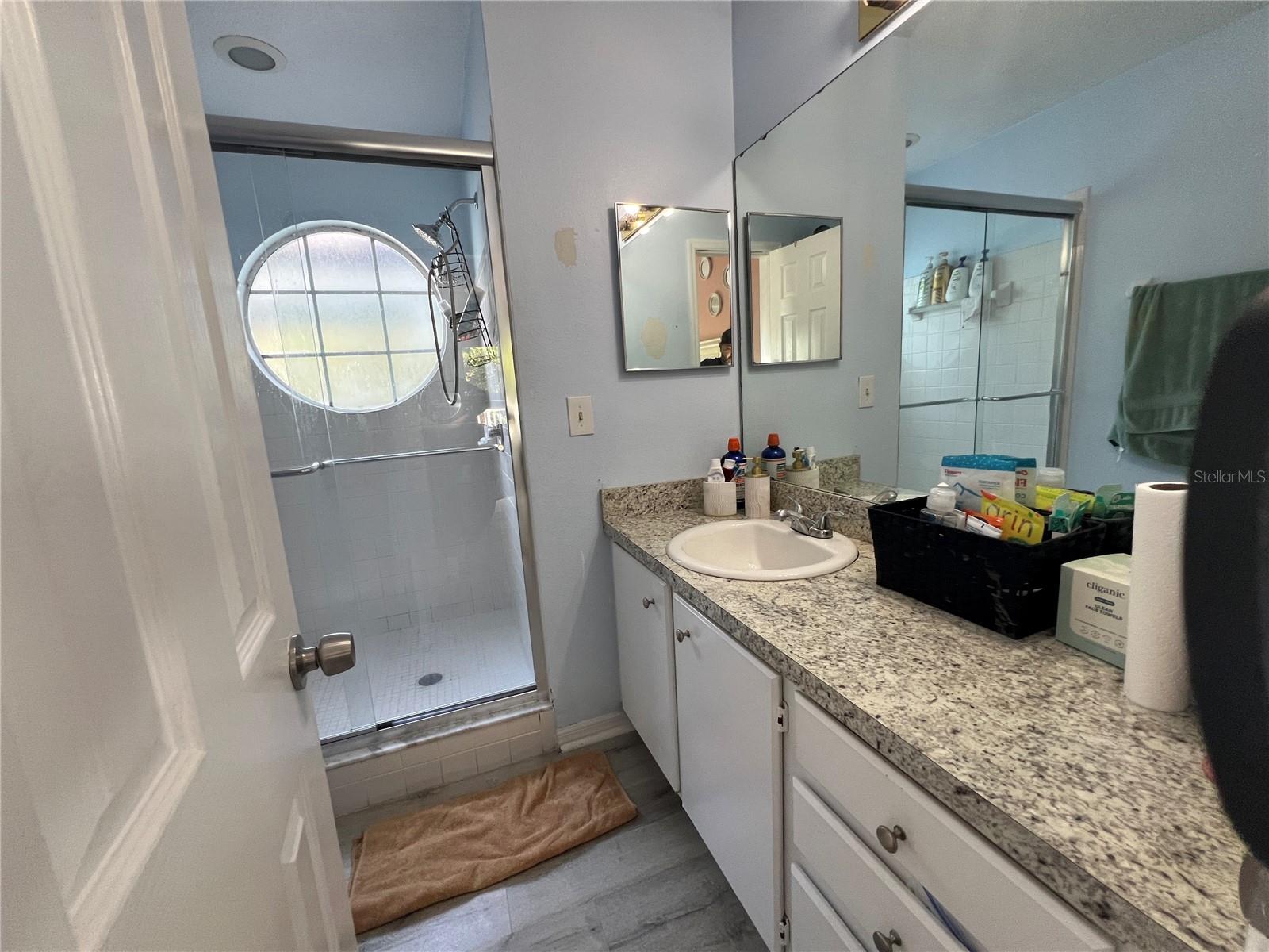 ROYAL PALM BAY CONDO - Residential Lease